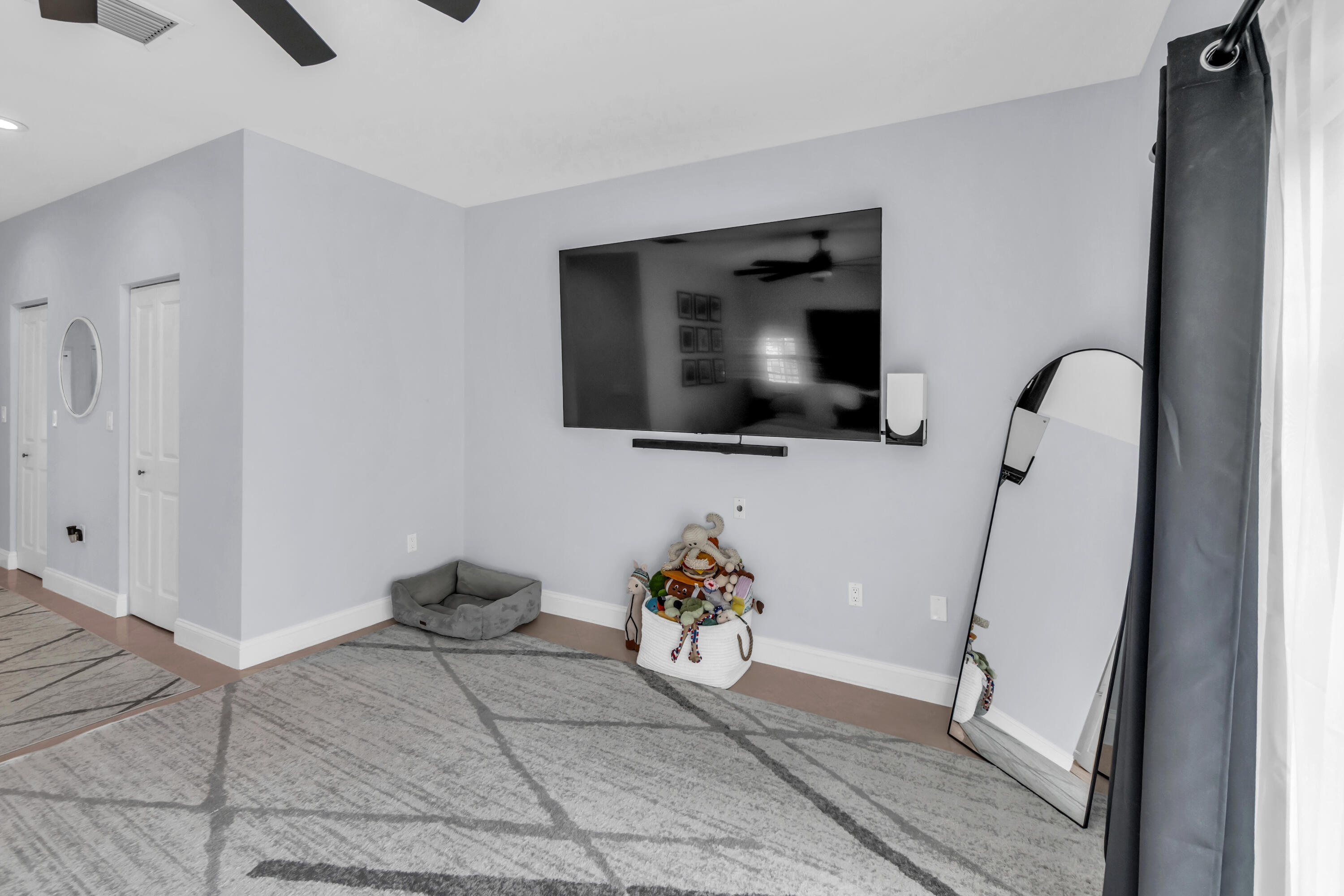 4400 Hidden Harbour, Dania Beach FL 33312
