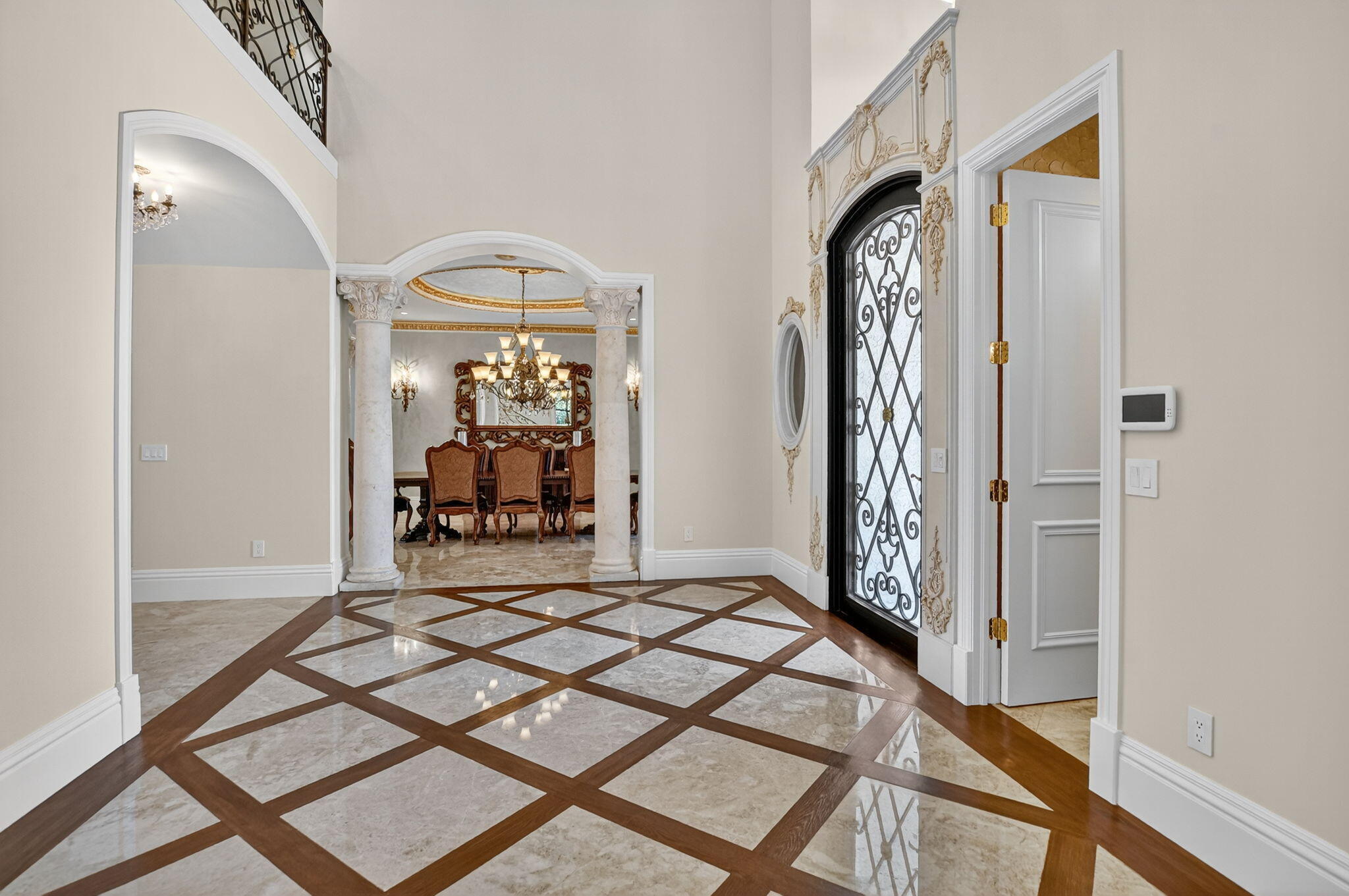377 E Coconut Palm, Boca Raton FL 33432
