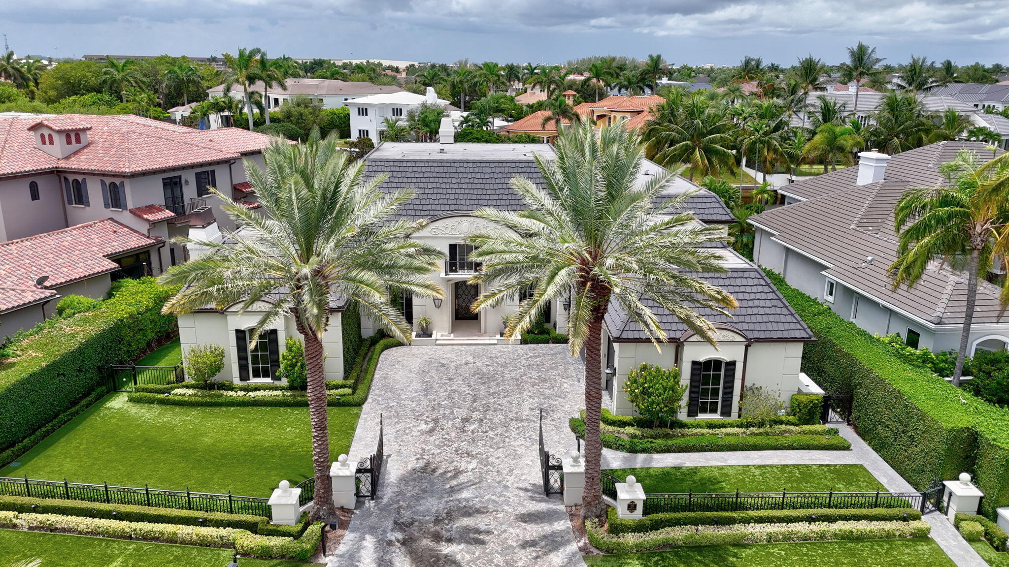 377 E Coconut Palm, Boca Raton FL 33432
