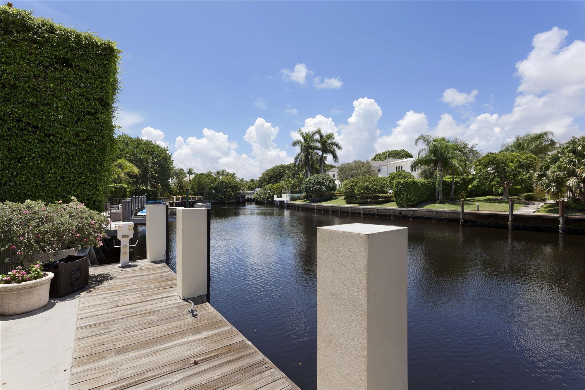 377 E Coconut Palm, Boca Raton FL 33432