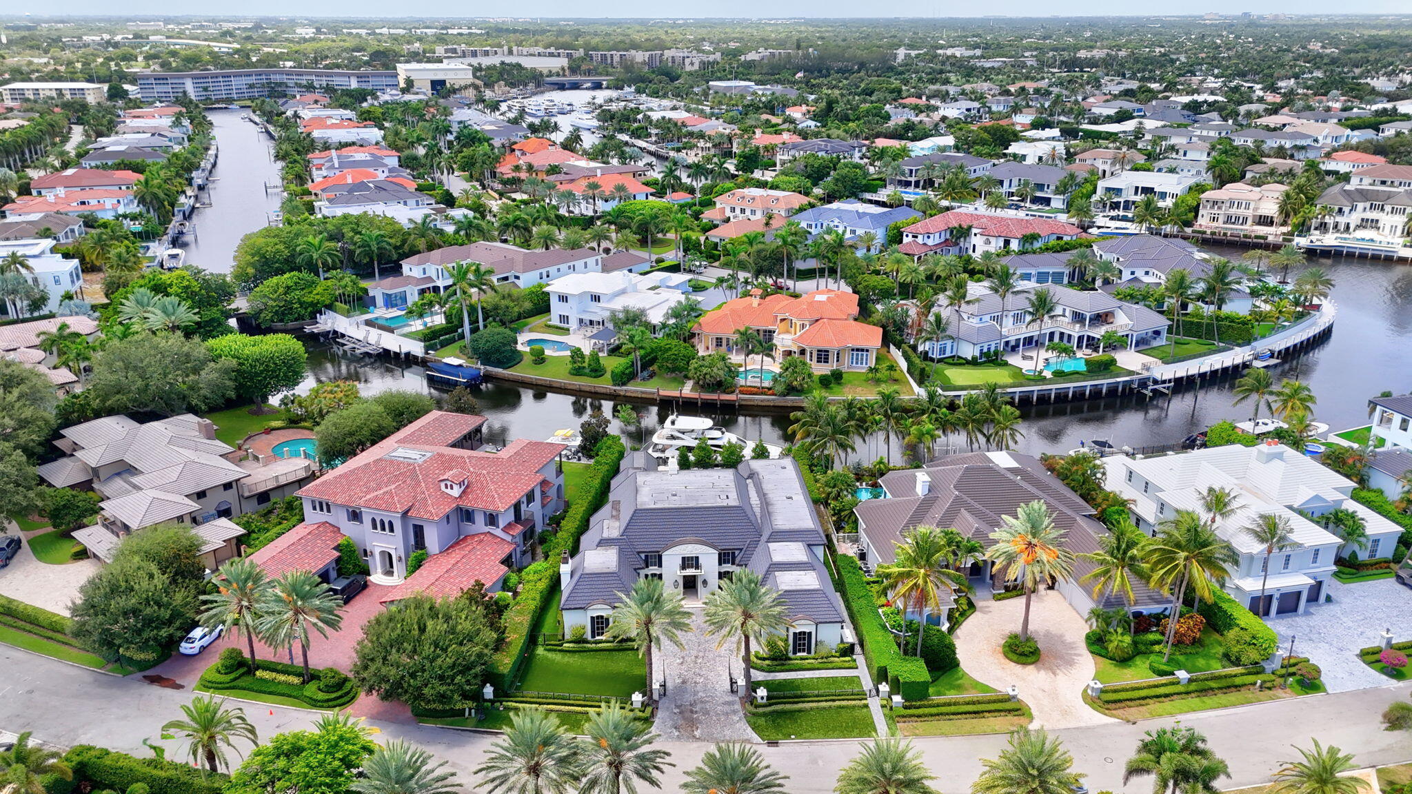 377 E Coconut Palm, Boca Raton FL 33432
