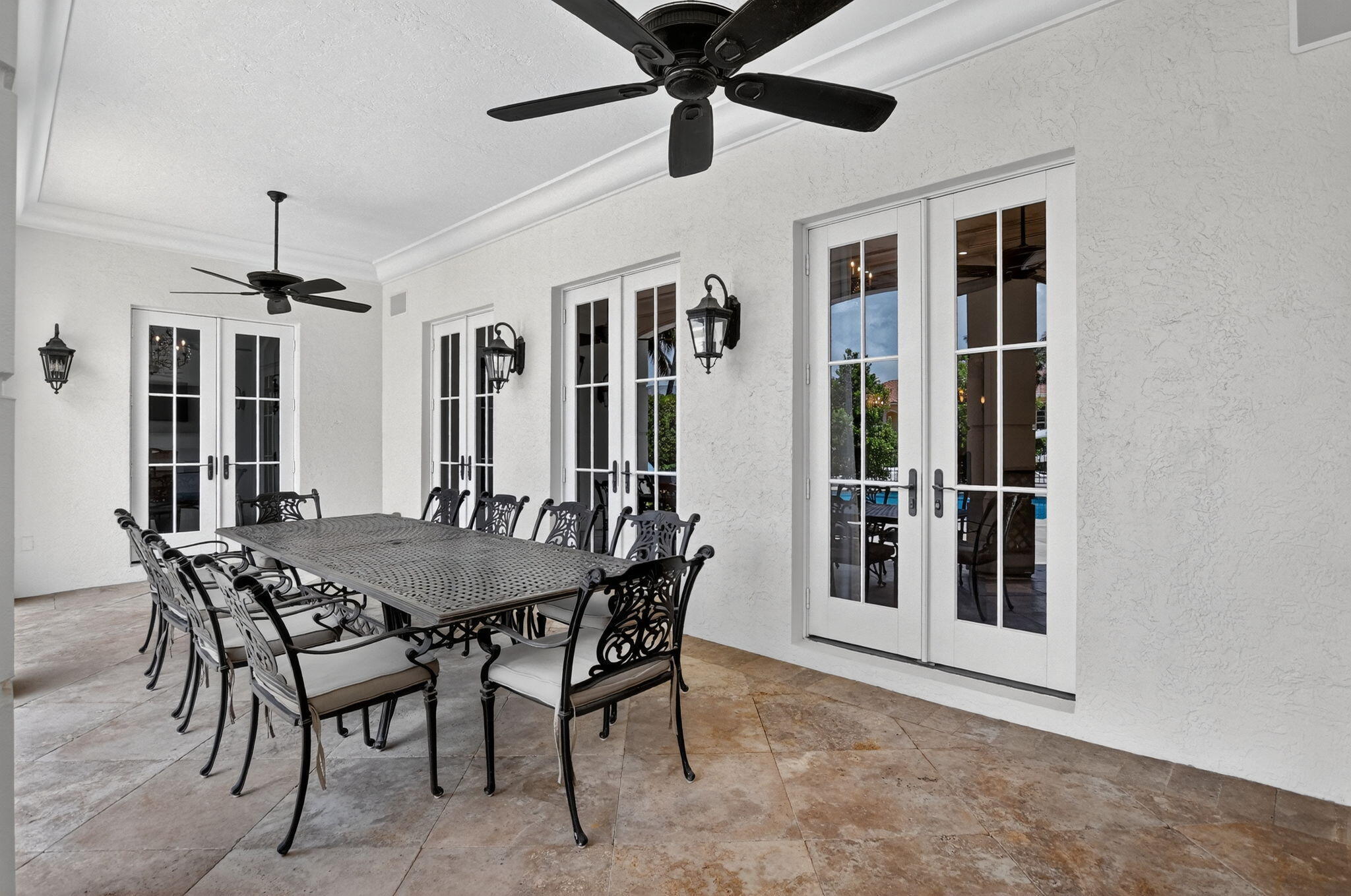 377 E Coconut Palm, Boca Raton FL 33432