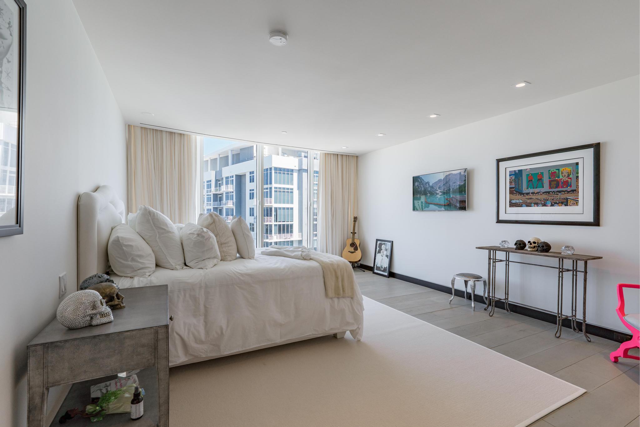 333 Las Olas #4206, Fort Lauderdale FL 33301