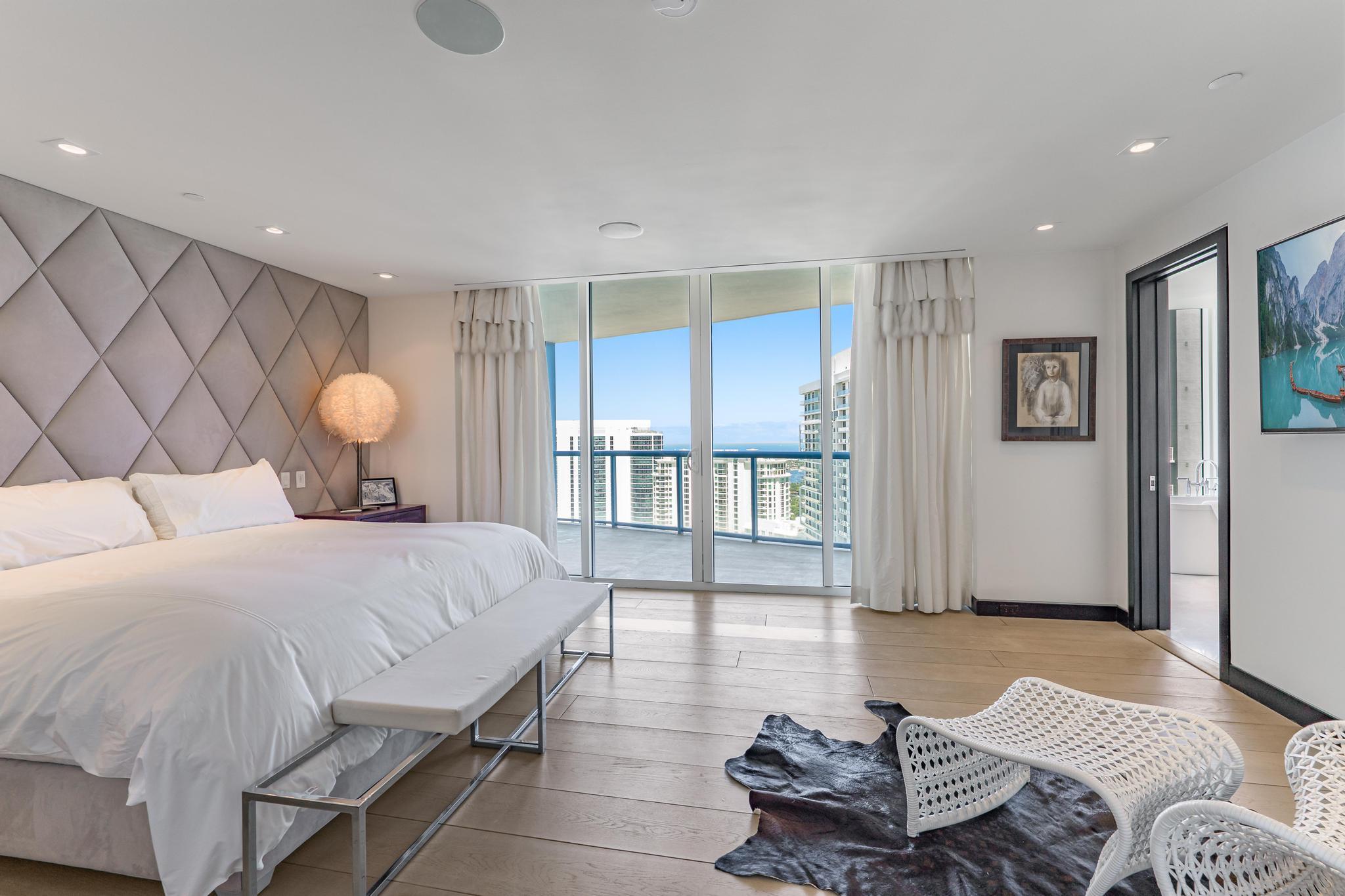 333 Las Olas #4206, Fort Lauderdale FL 33301