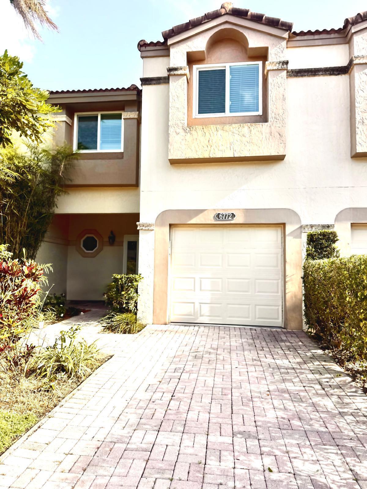 #<MlsListing:0x00007f943bd92778>