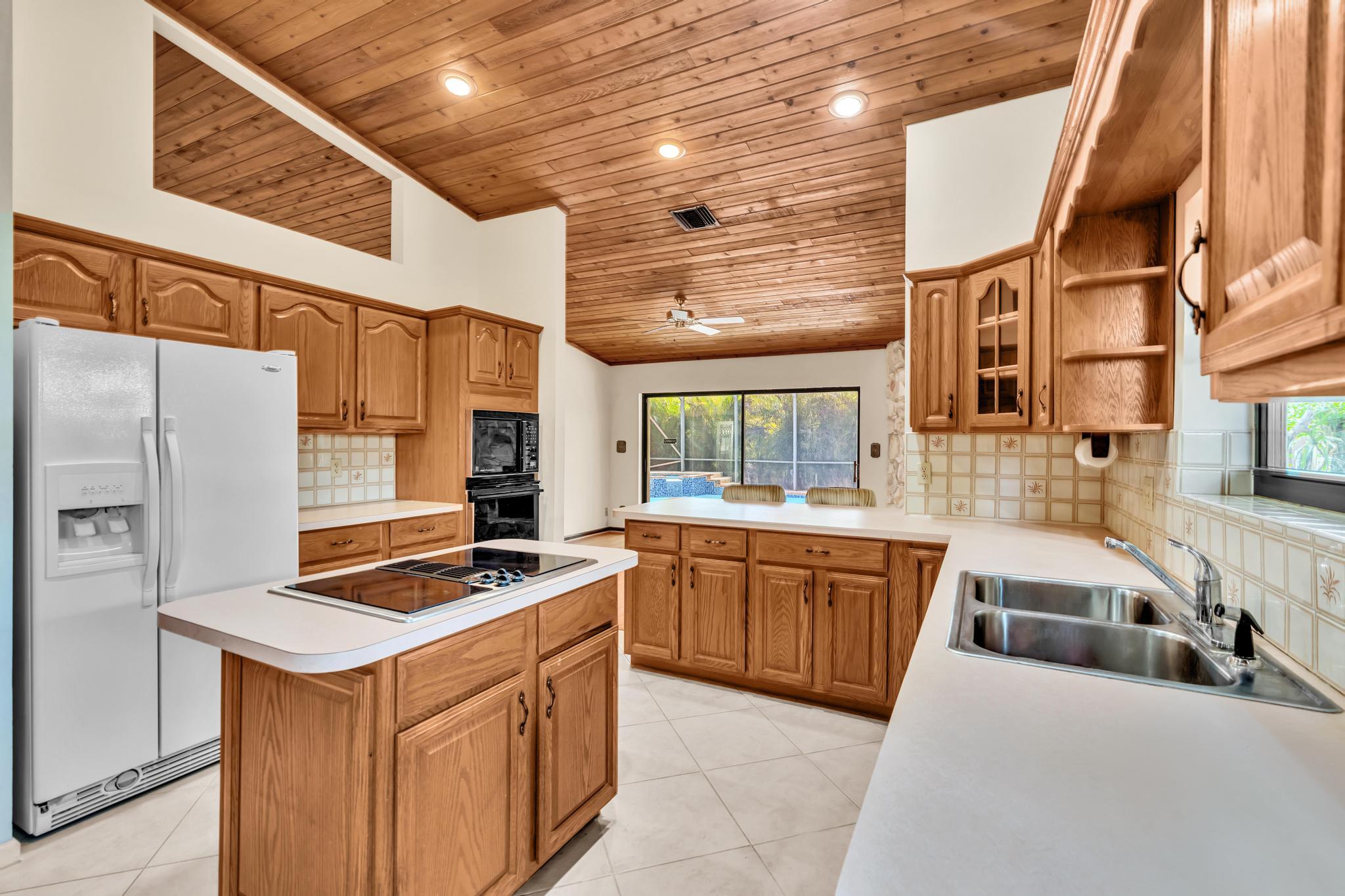 7908 NW 85th, Tamarac FL 33321