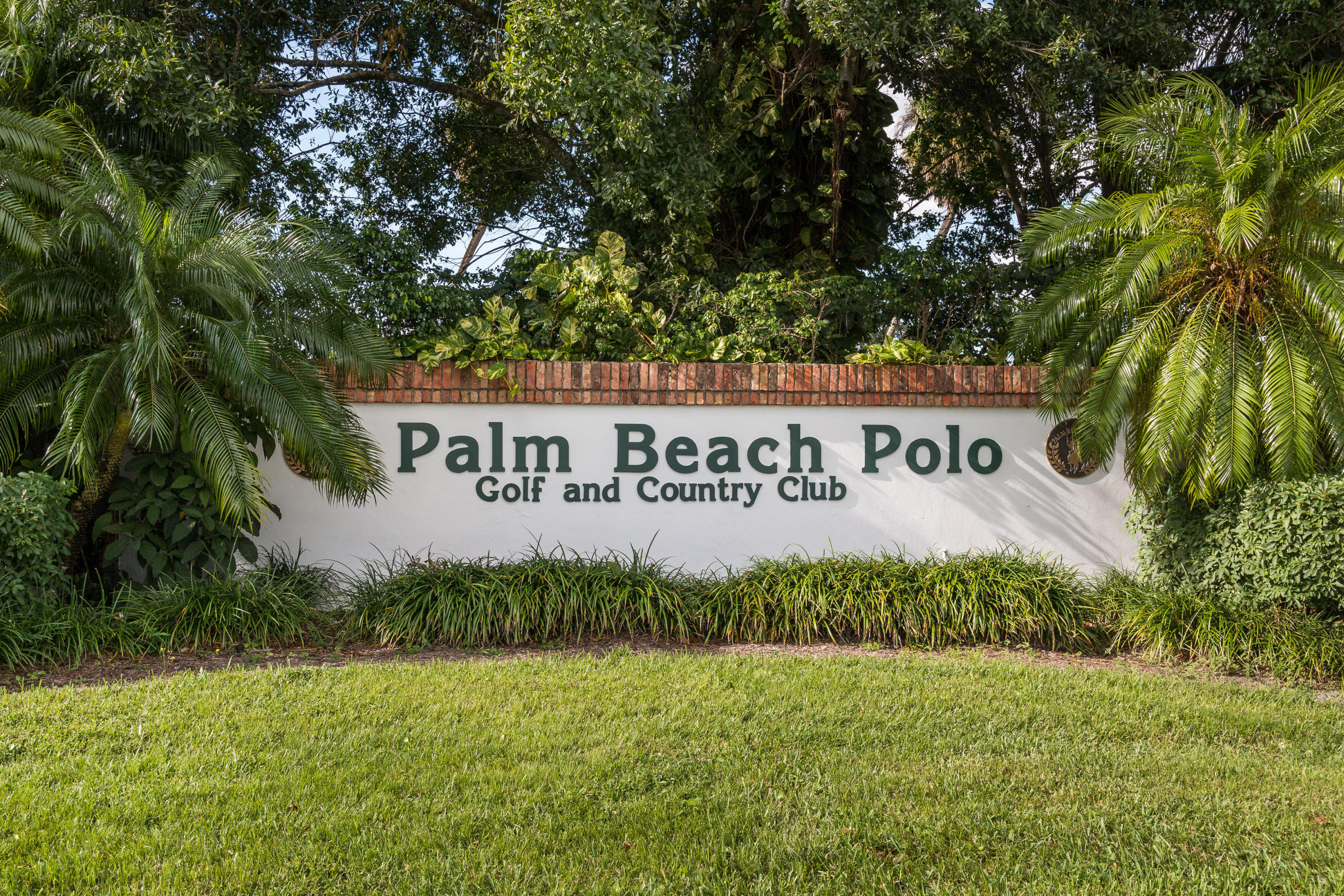 11863 Wimbledon #445, Wellington FL 33414