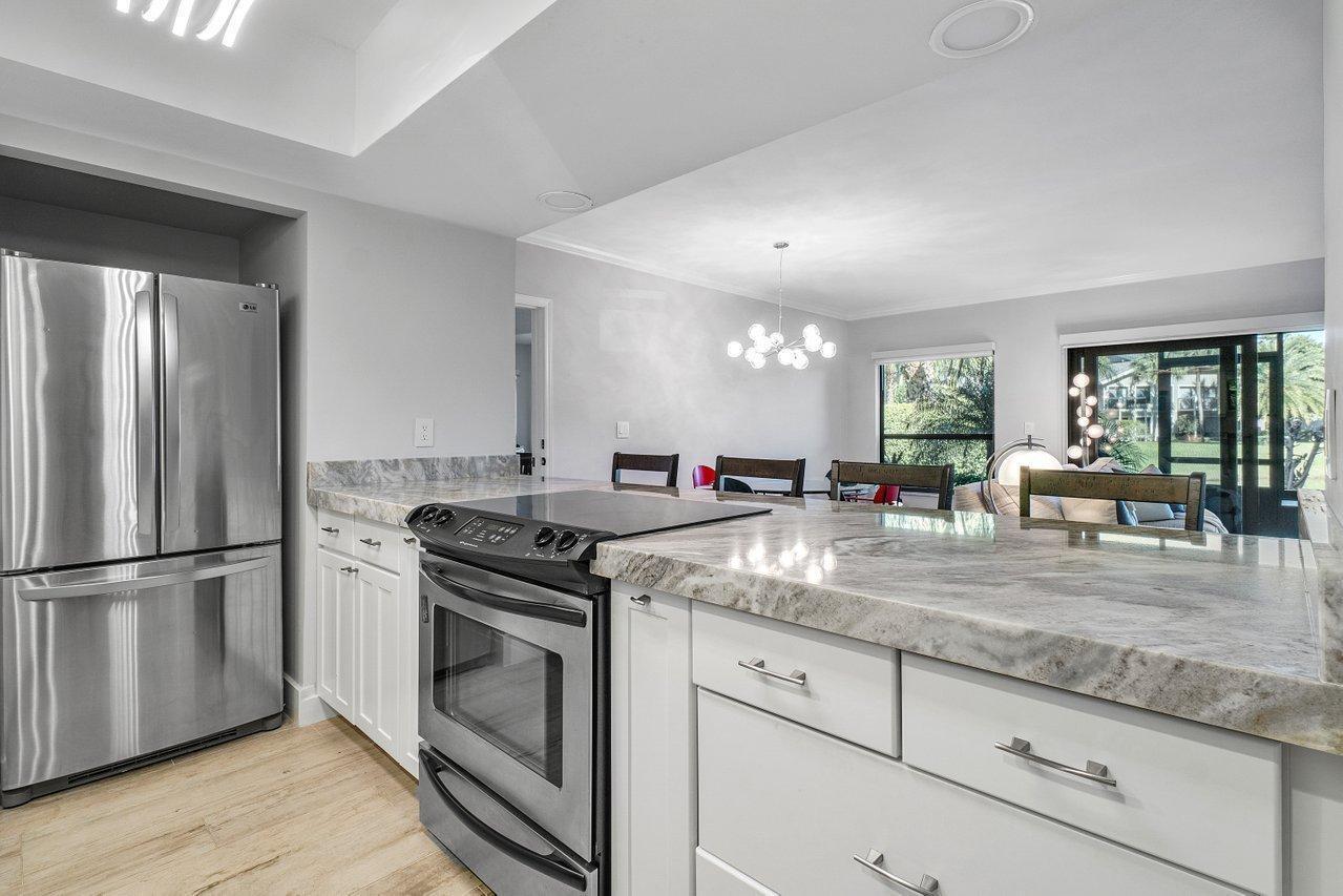 11863 Wimbledon #445, Wellington FL 33414
