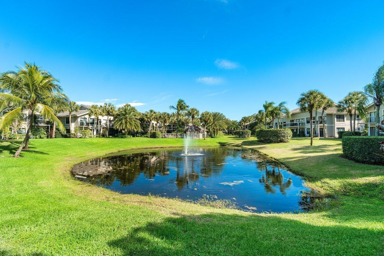 11863 Wimbledon #445, Wellington FL 33414