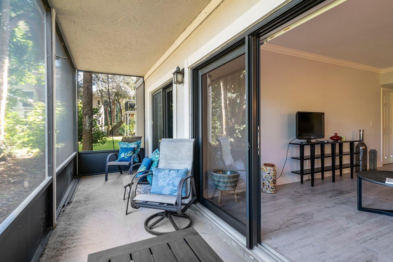 11863 Wimbledon #445, Wellington FL 33414