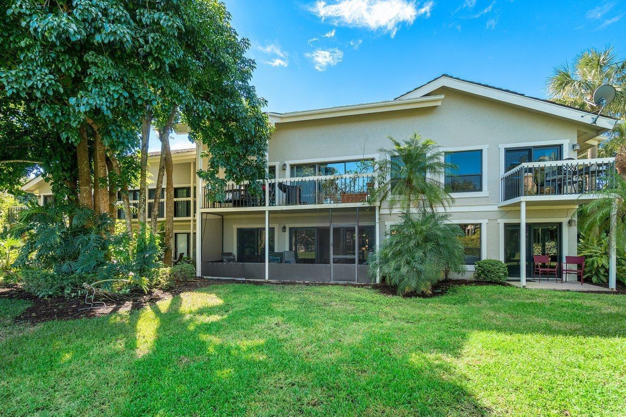 11863 Wimbledon #445, Wellington FL 33414