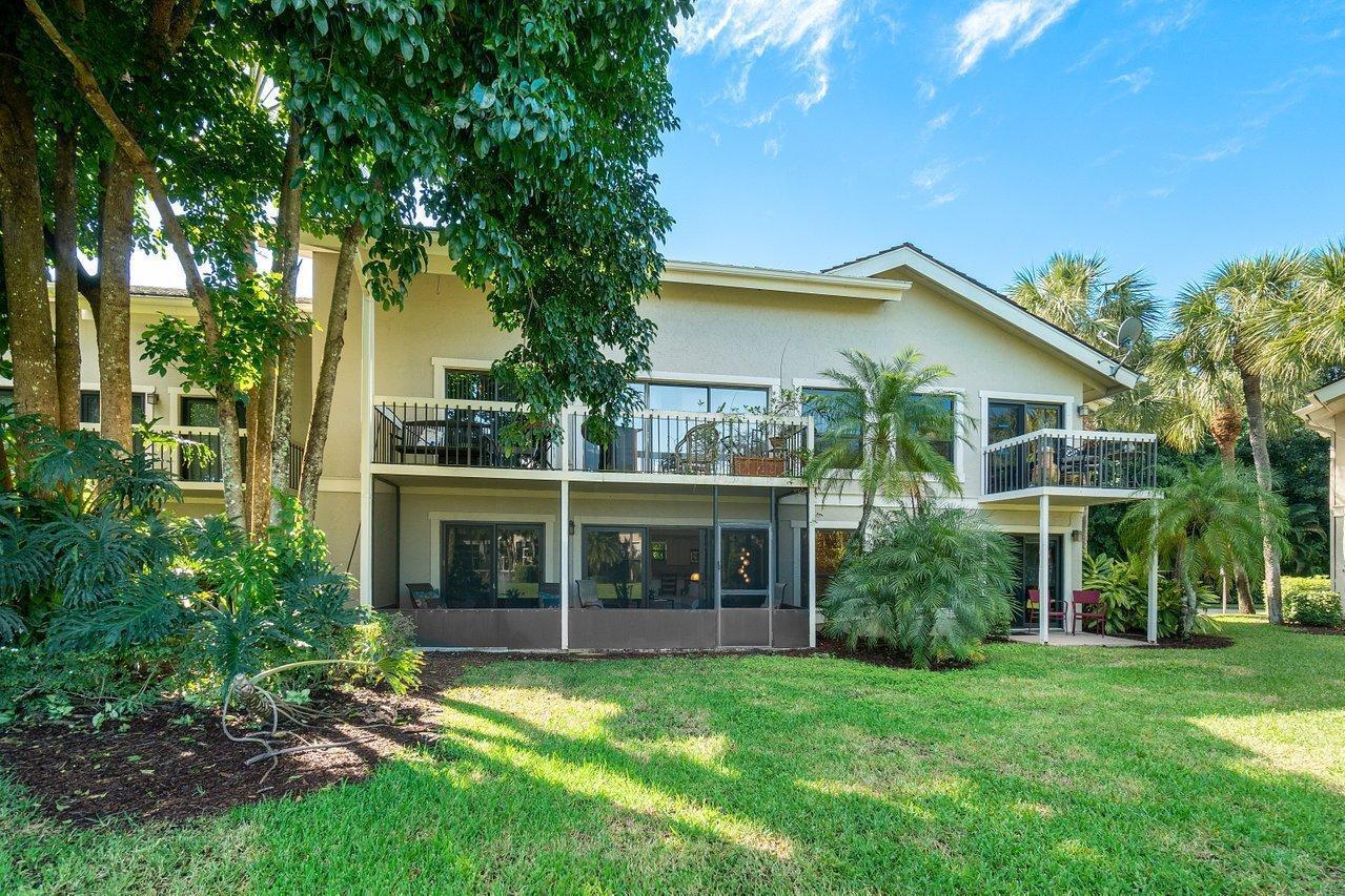 11863 Wimbledon #445, Wellington FL 33414