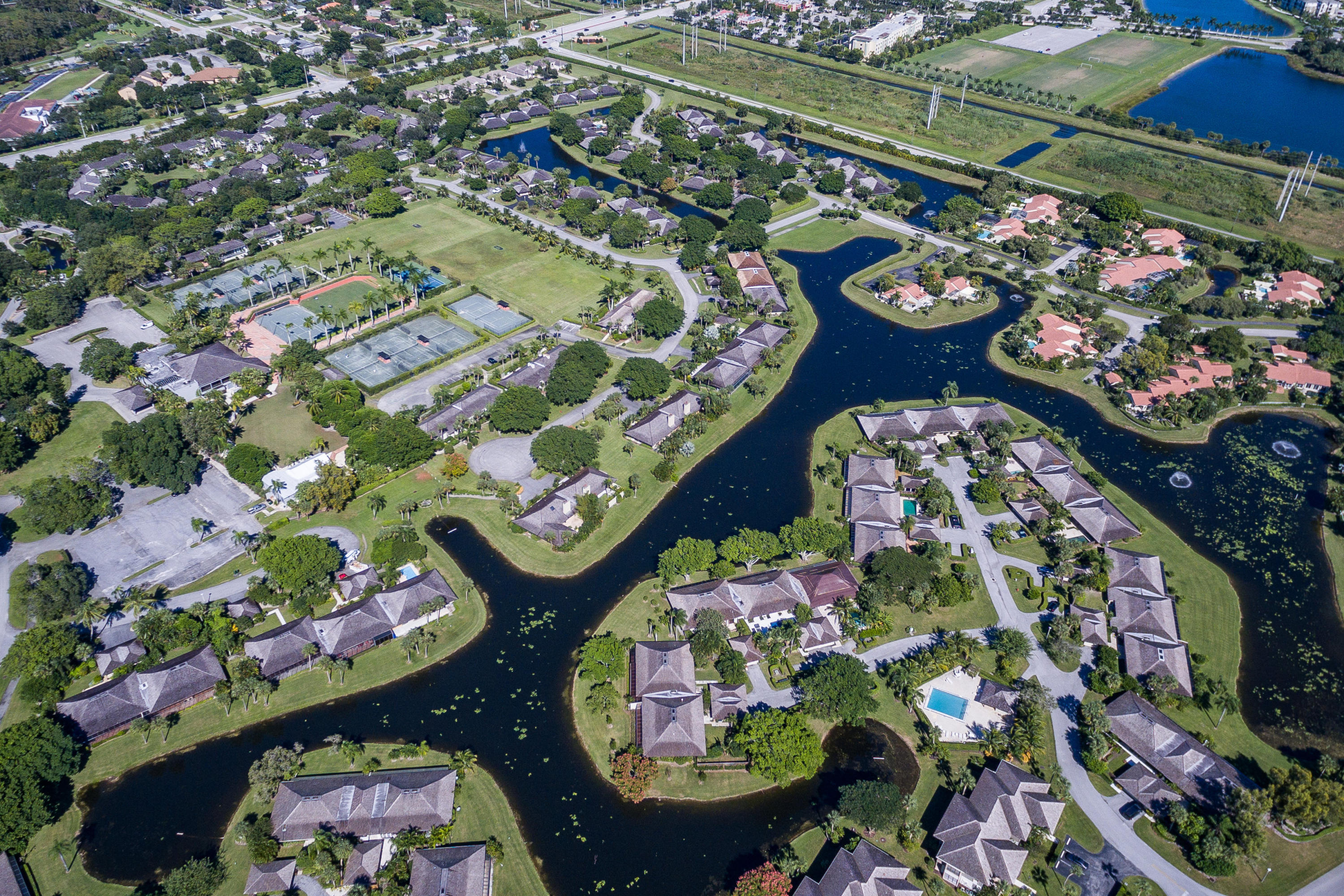11863 Wimbledon #445, Wellington FL 33414