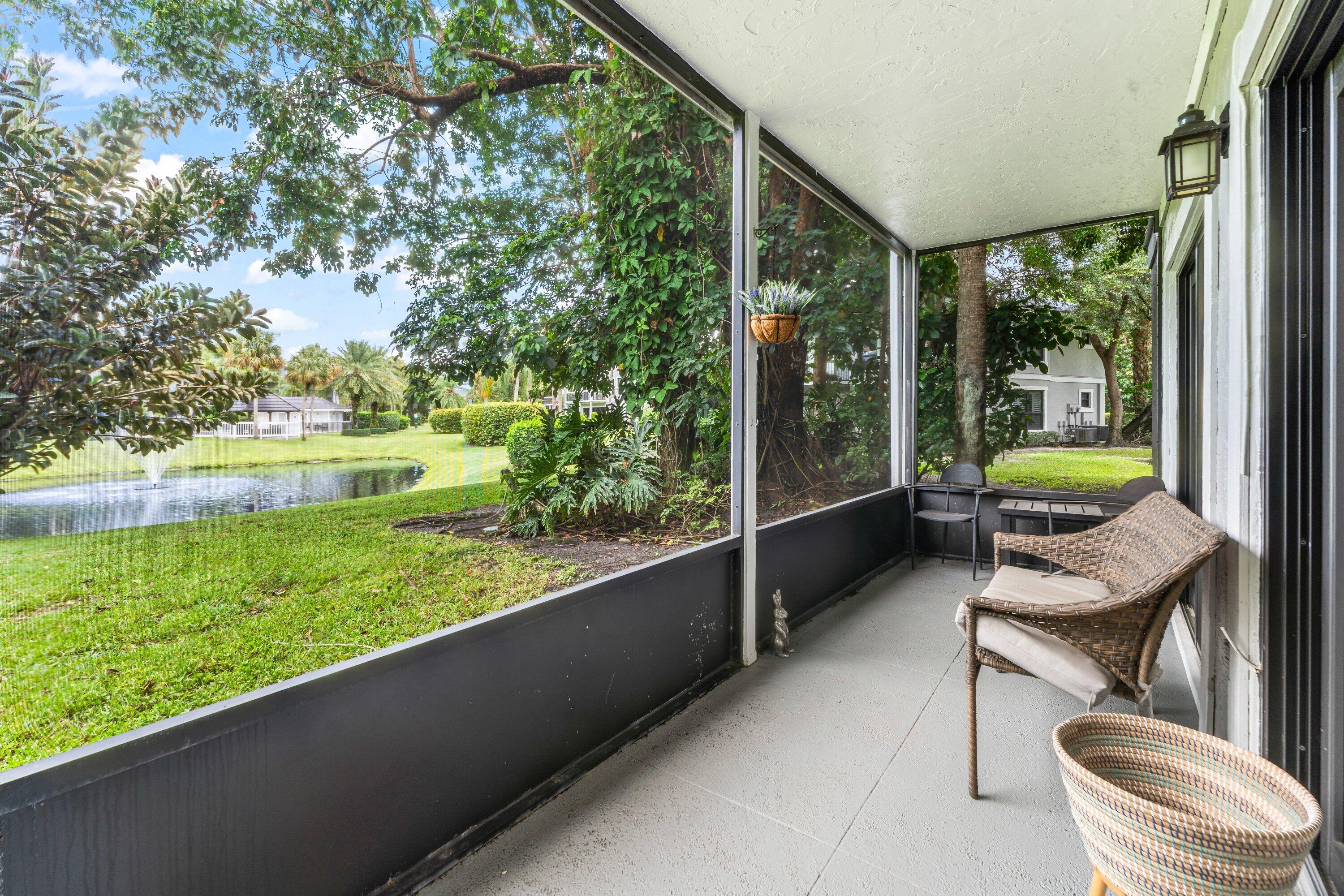 11863 Wimbledon #445, Wellington FL 33414
