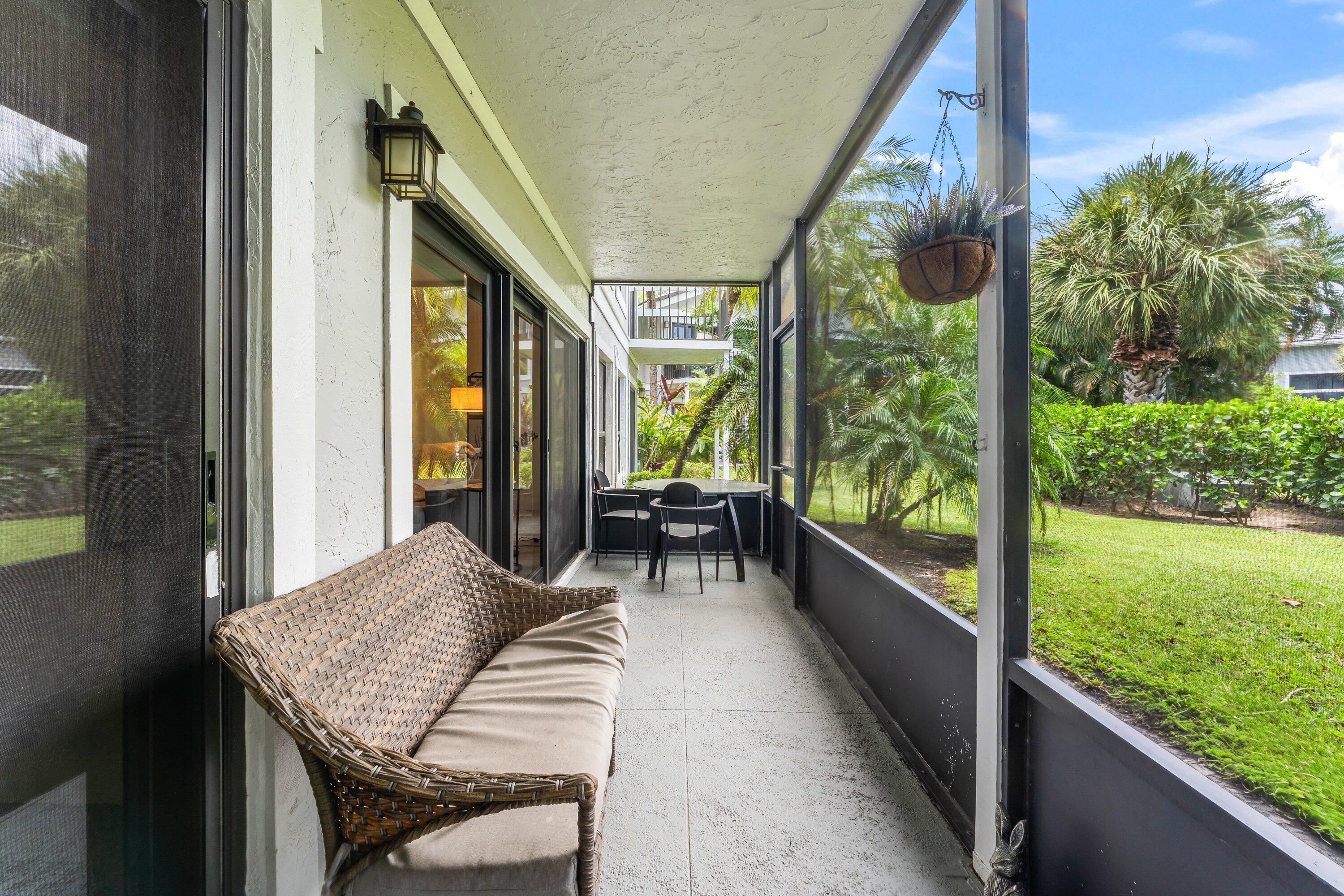11863 Wimbledon #445, Wellington FL 33414