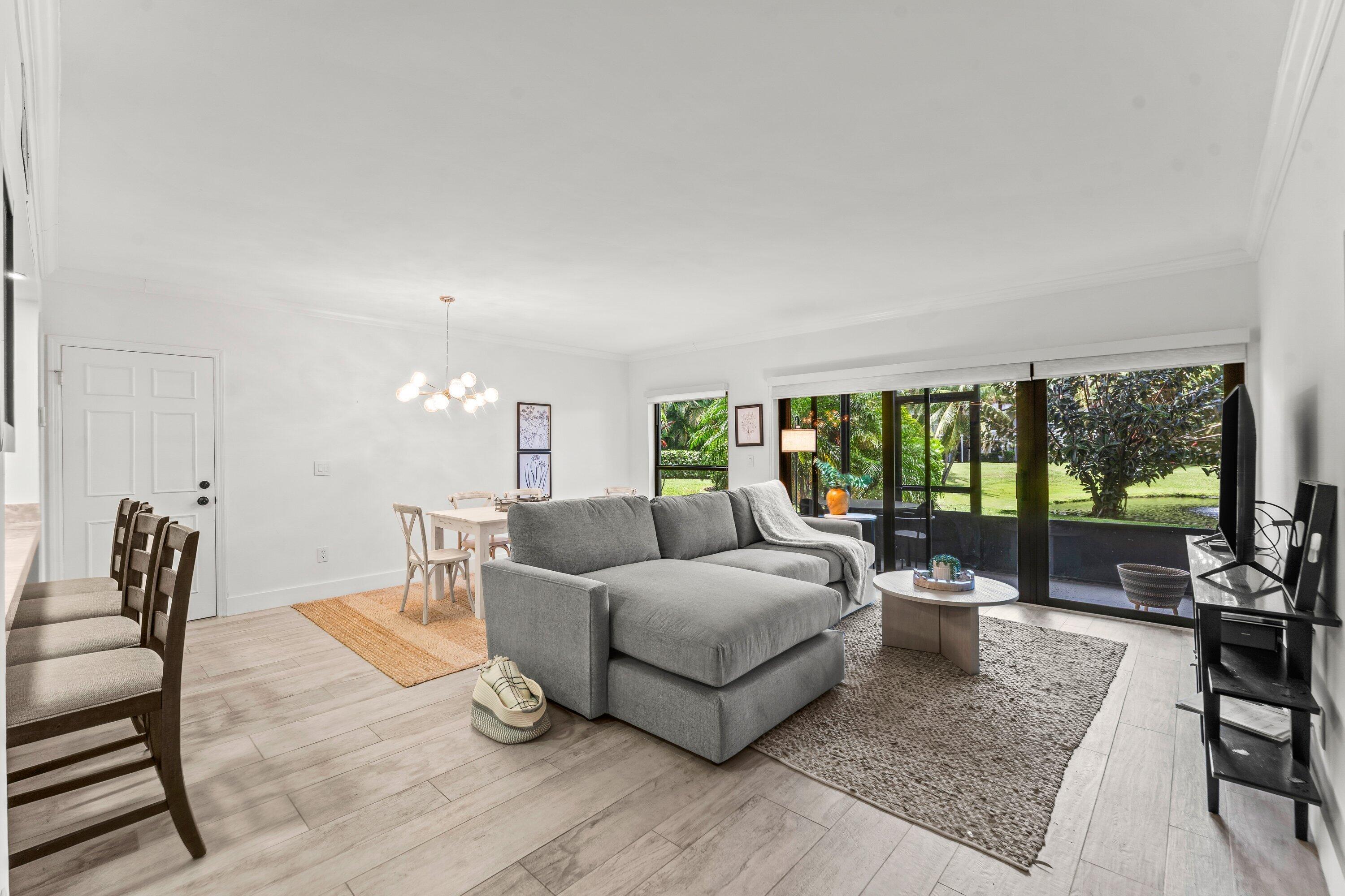 11863 Wimbledon #445, Wellington FL 33414