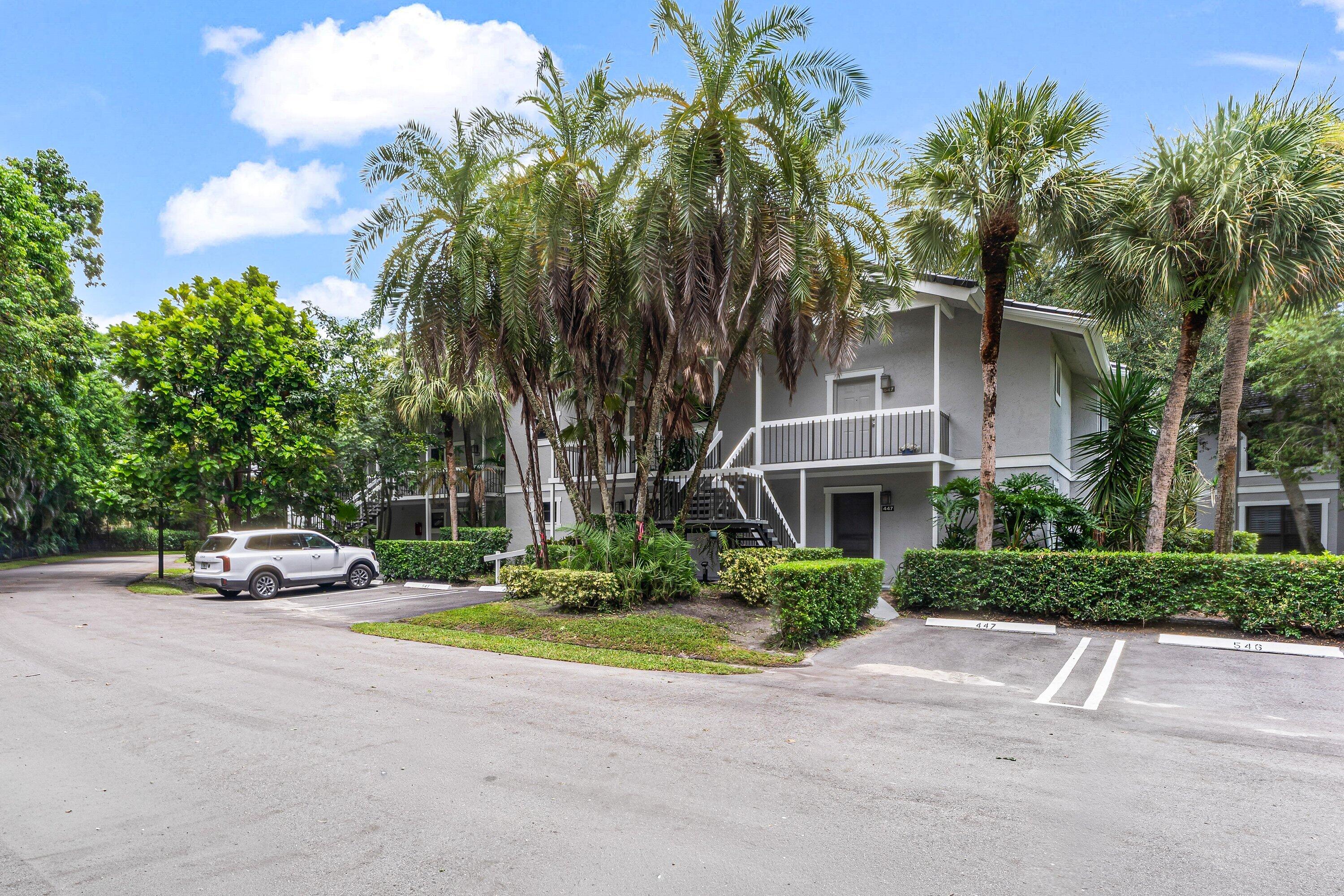 11863 Wimbledon #445, Wellington FL 33414