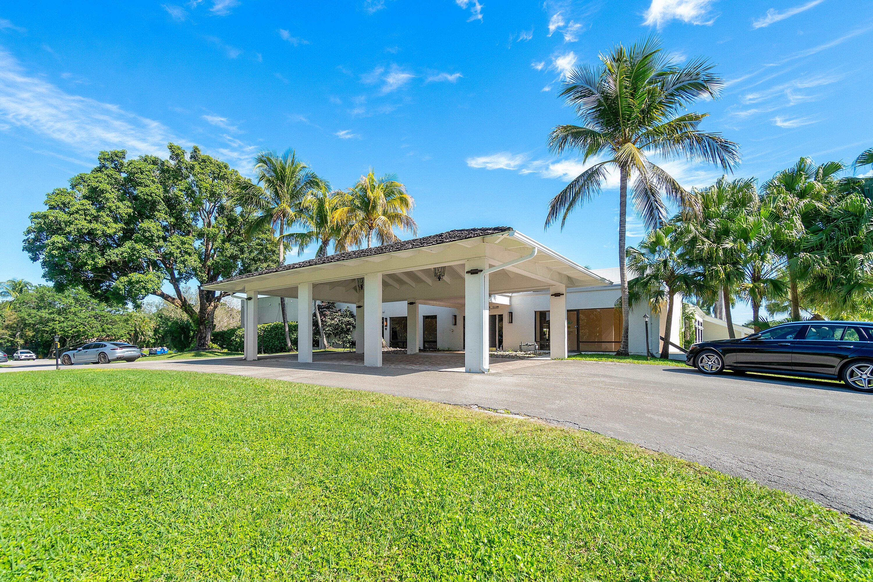11863 Wimbledon #445, Wellington FL 33414