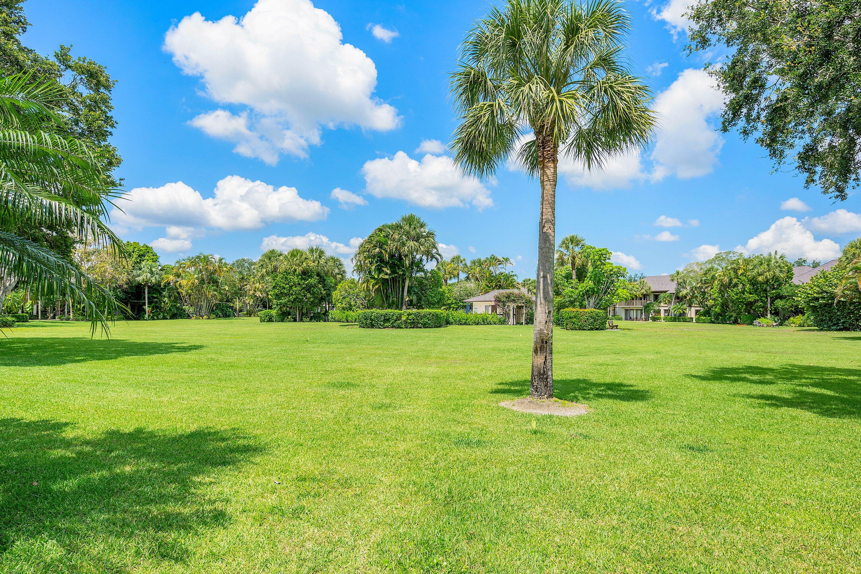 11863 Wimbledon #445, Wellington FL 33414