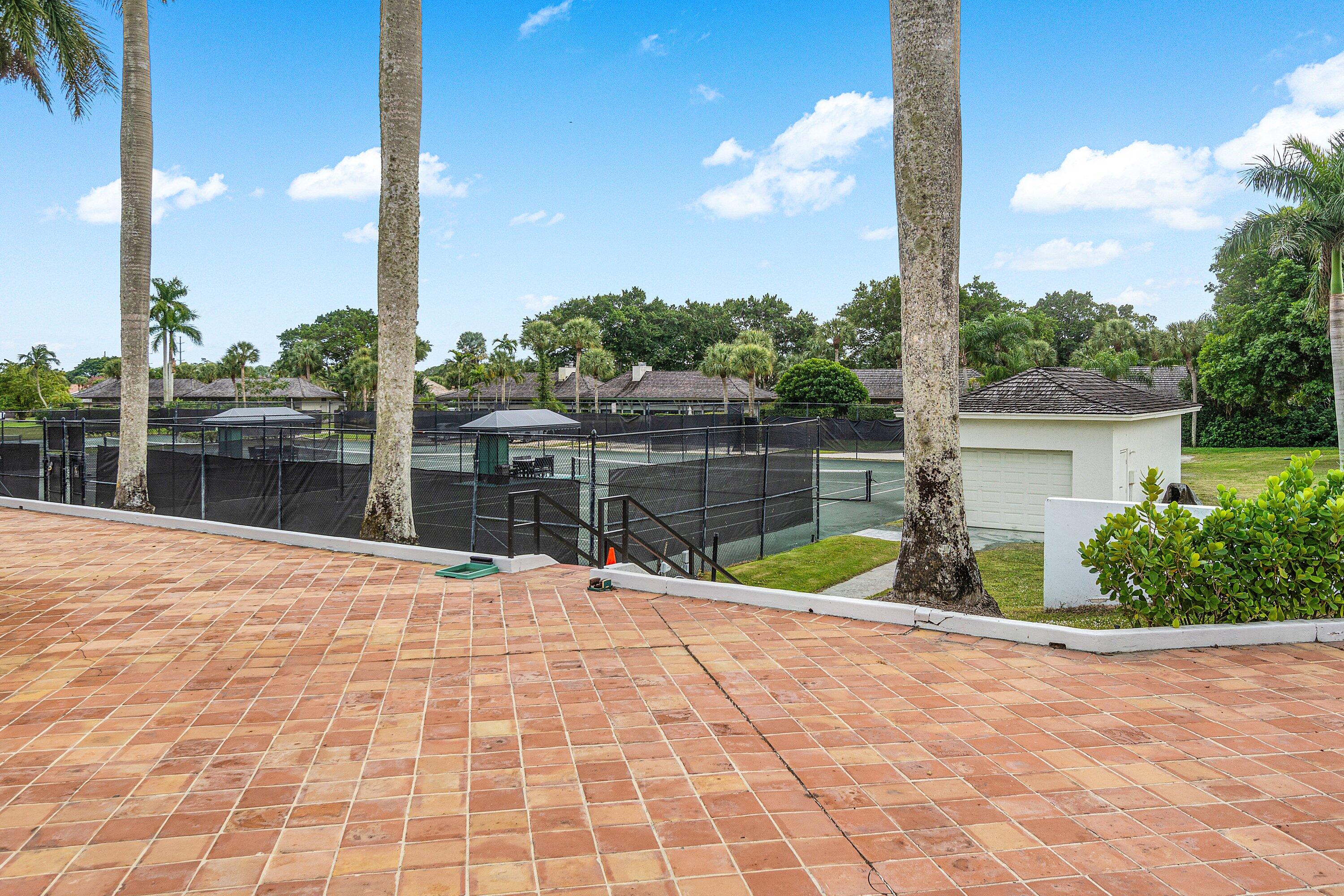 11863 Wimbledon #445, Wellington FL 33414