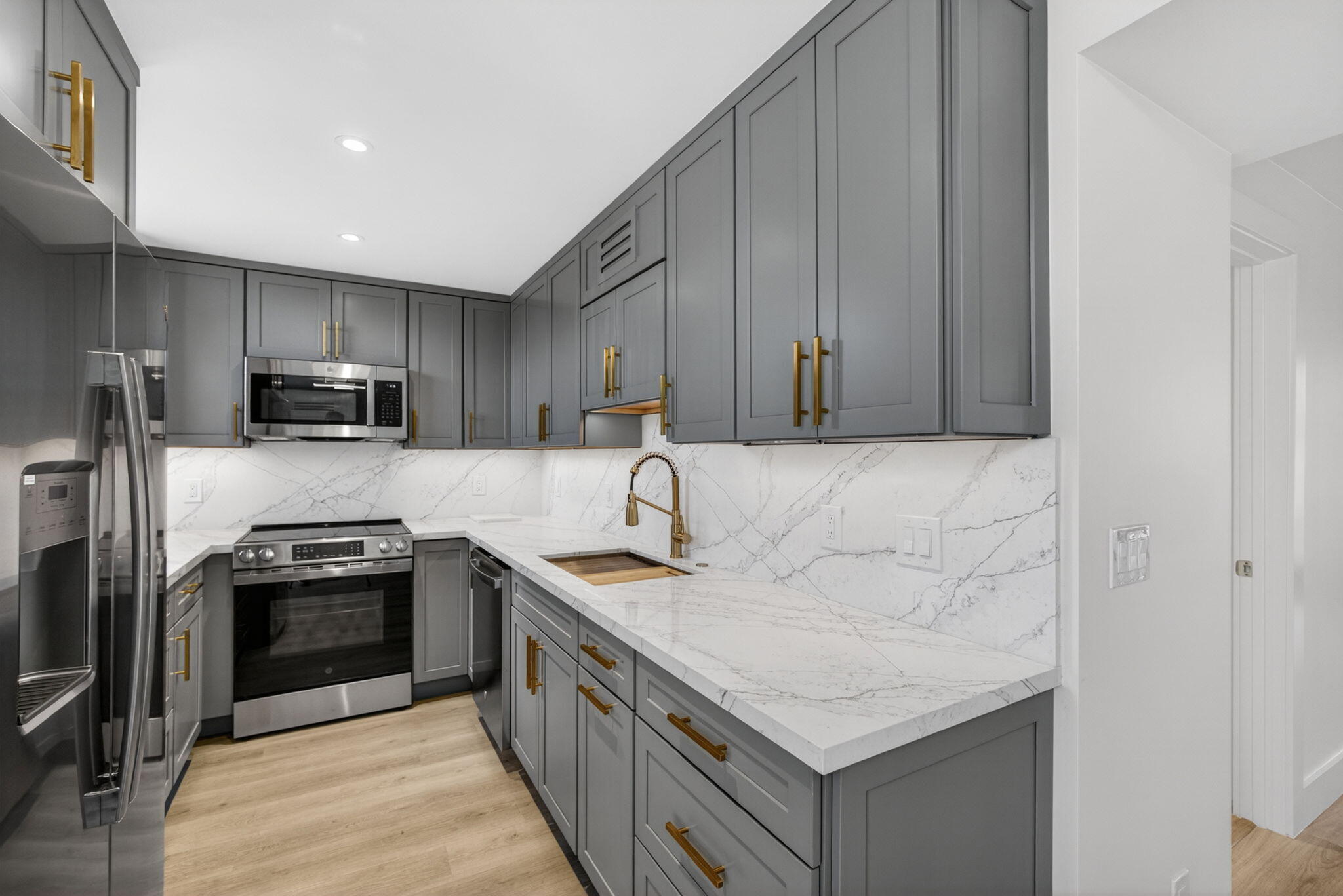 136 Lakeshore, North Palm Beach FL 33408