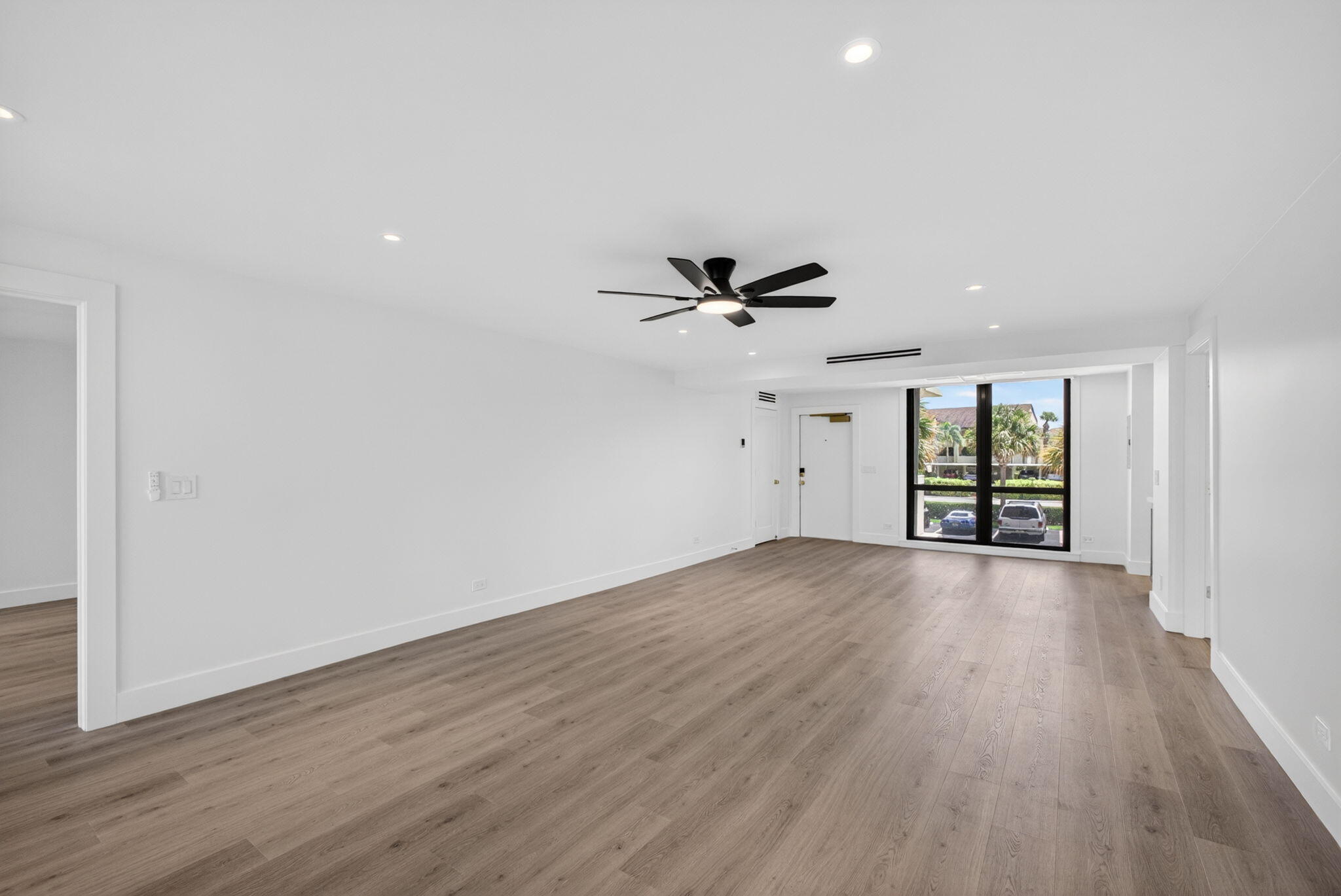 136 Lakeshore, North Palm Beach FL 33408