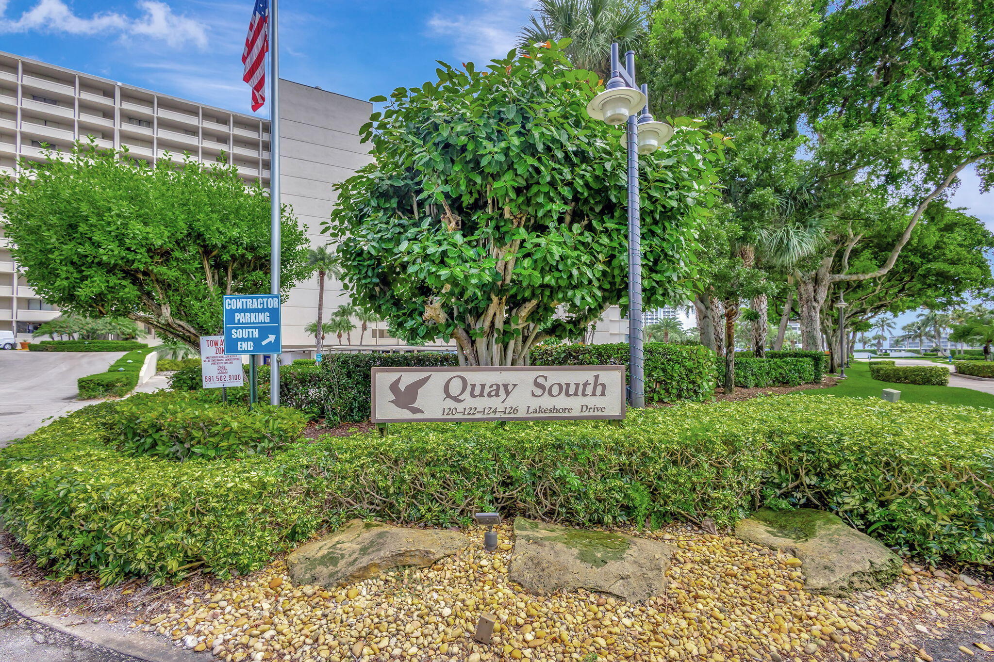 136 Lakeshore, North Palm Beach FL 33408