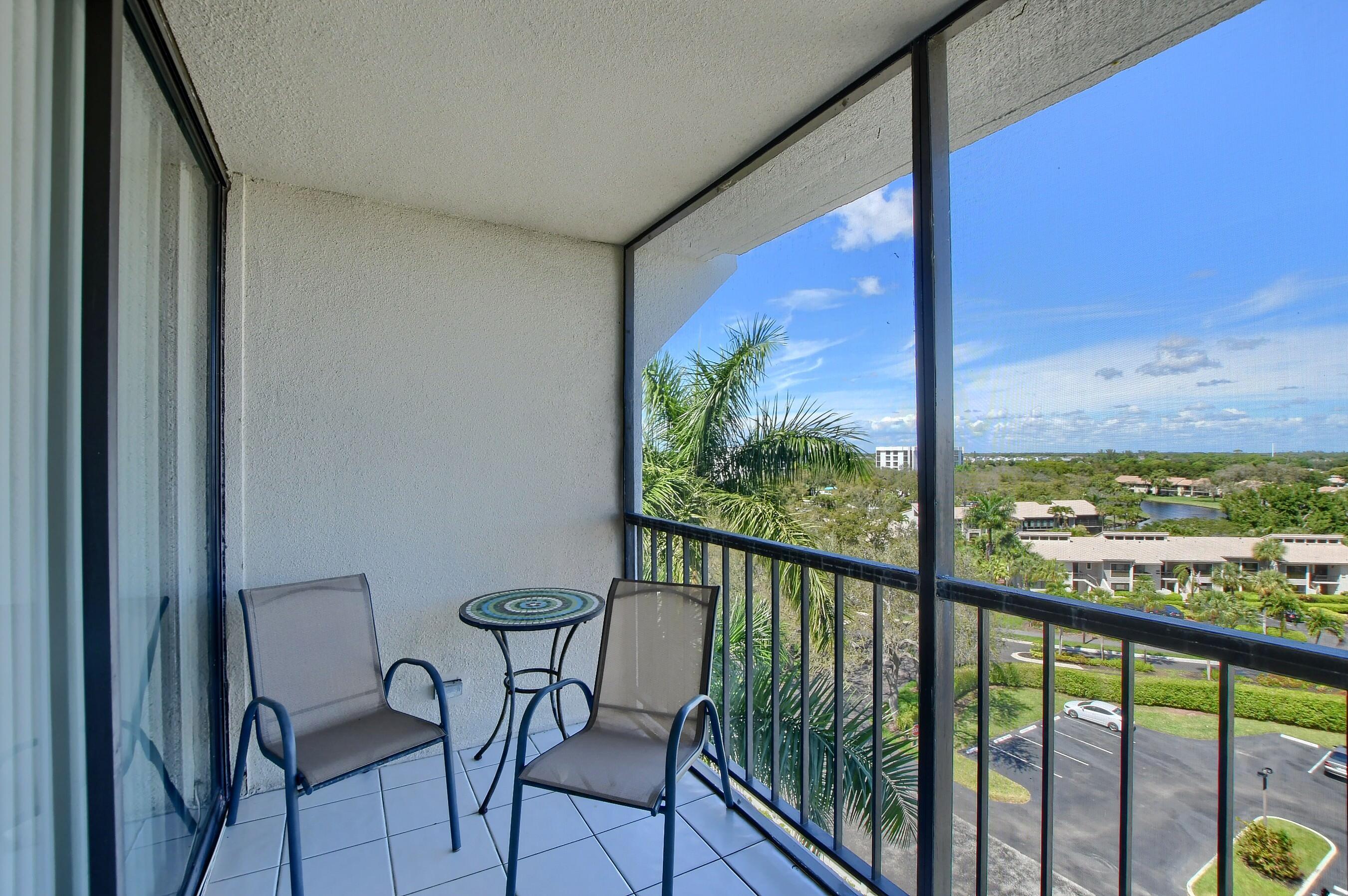 7754 Lakeside #483, Boca Raton FL 33434