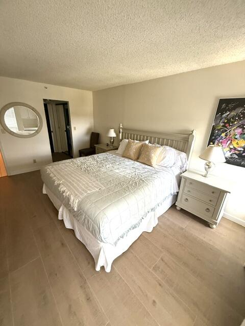 7754 Lakeside #483, Boca Raton FL 33434