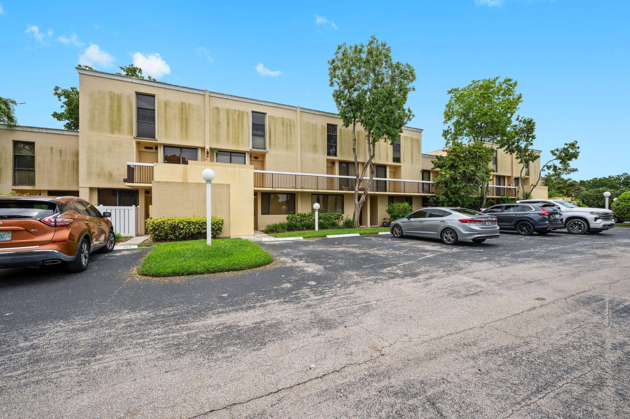 2800 SW 87th #1111, Davie FL 33328