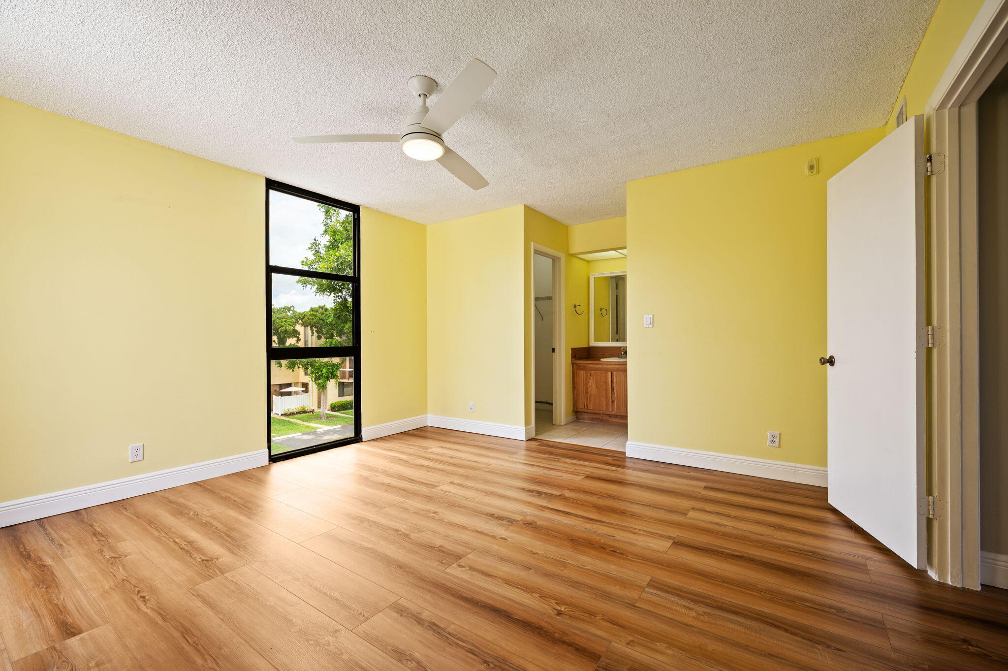 2800 SW 87th #1111, Davie FL 33328