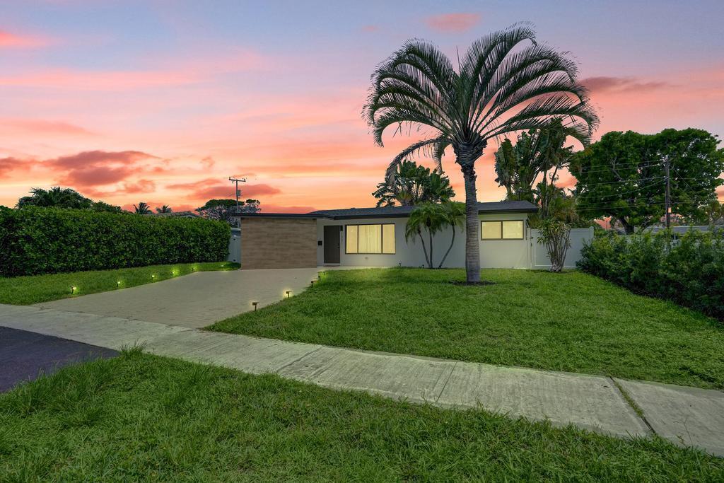 1001 SE 13th, Deerfield Beach FL 33441