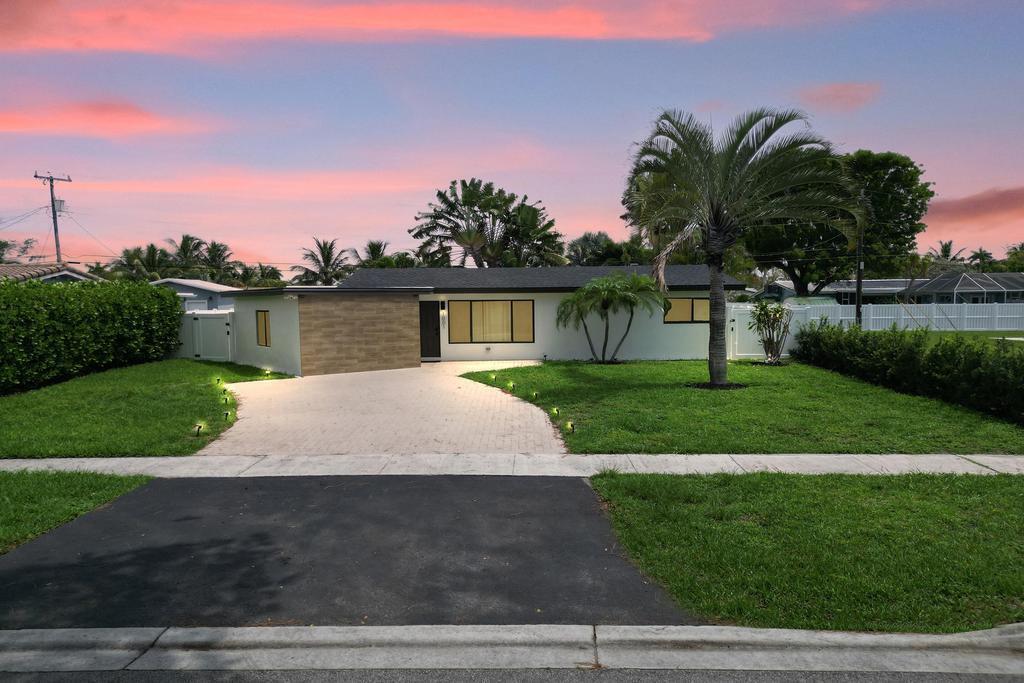 1001 SE 13th, Deerfield Beach FL 33441