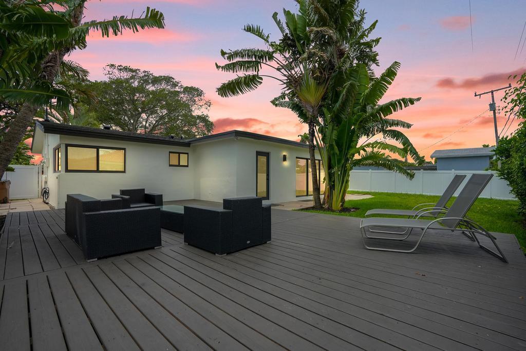 1001 SE 13th, Deerfield Beach FL 33441