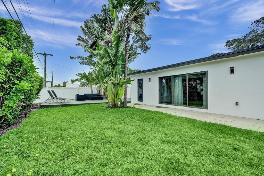 1001 SE 13th, Deerfield Beach FL 33441