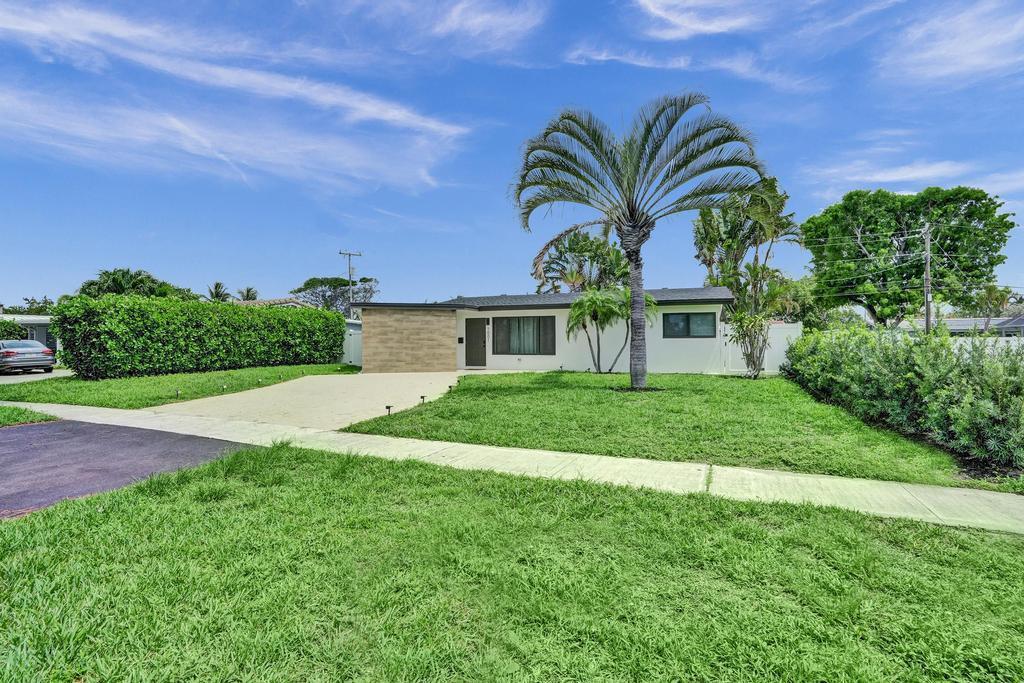 1001 SE 13th, Deerfield Beach FL 33441