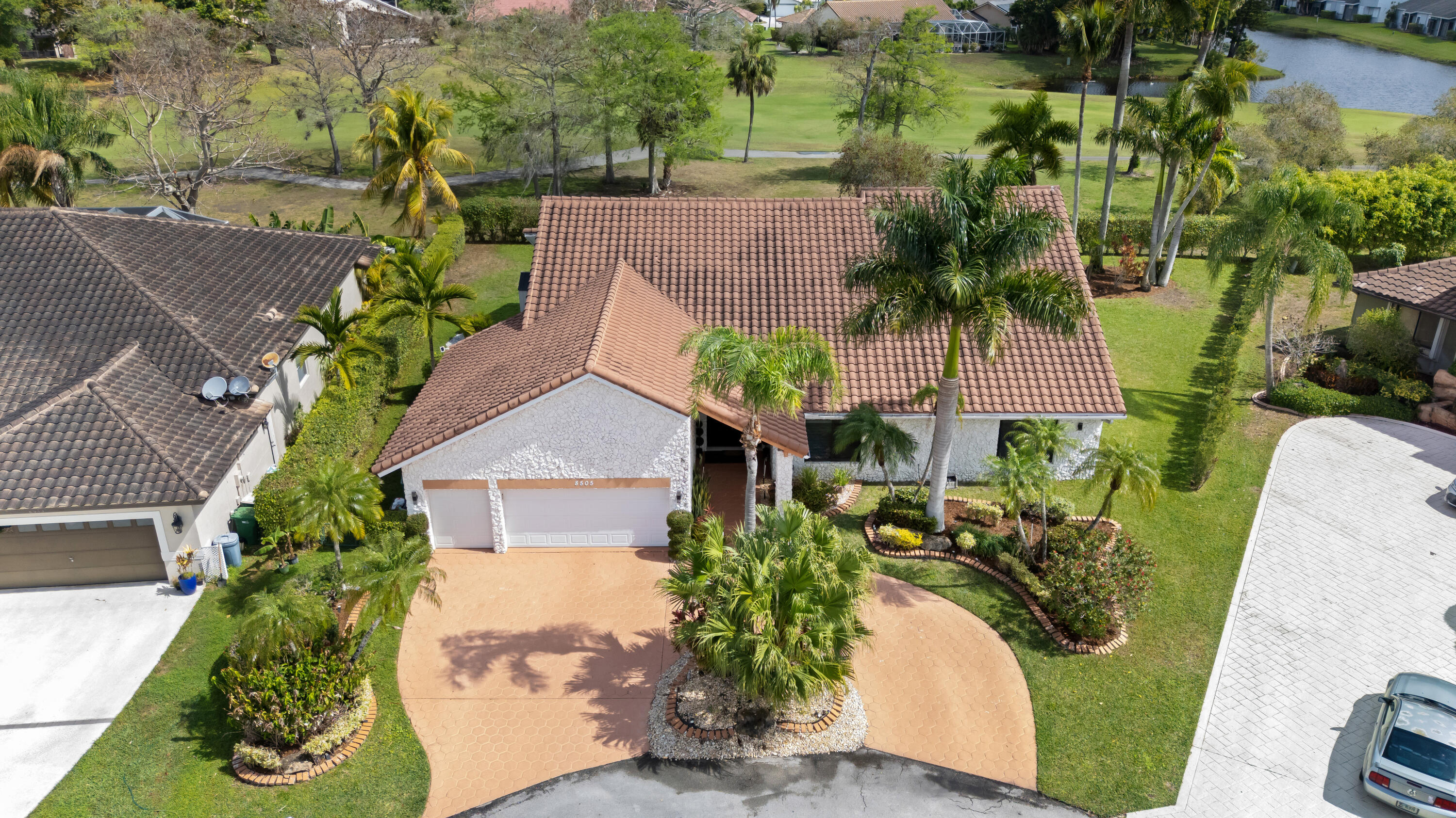 8505 NW 77th, Tamarac FL 33321