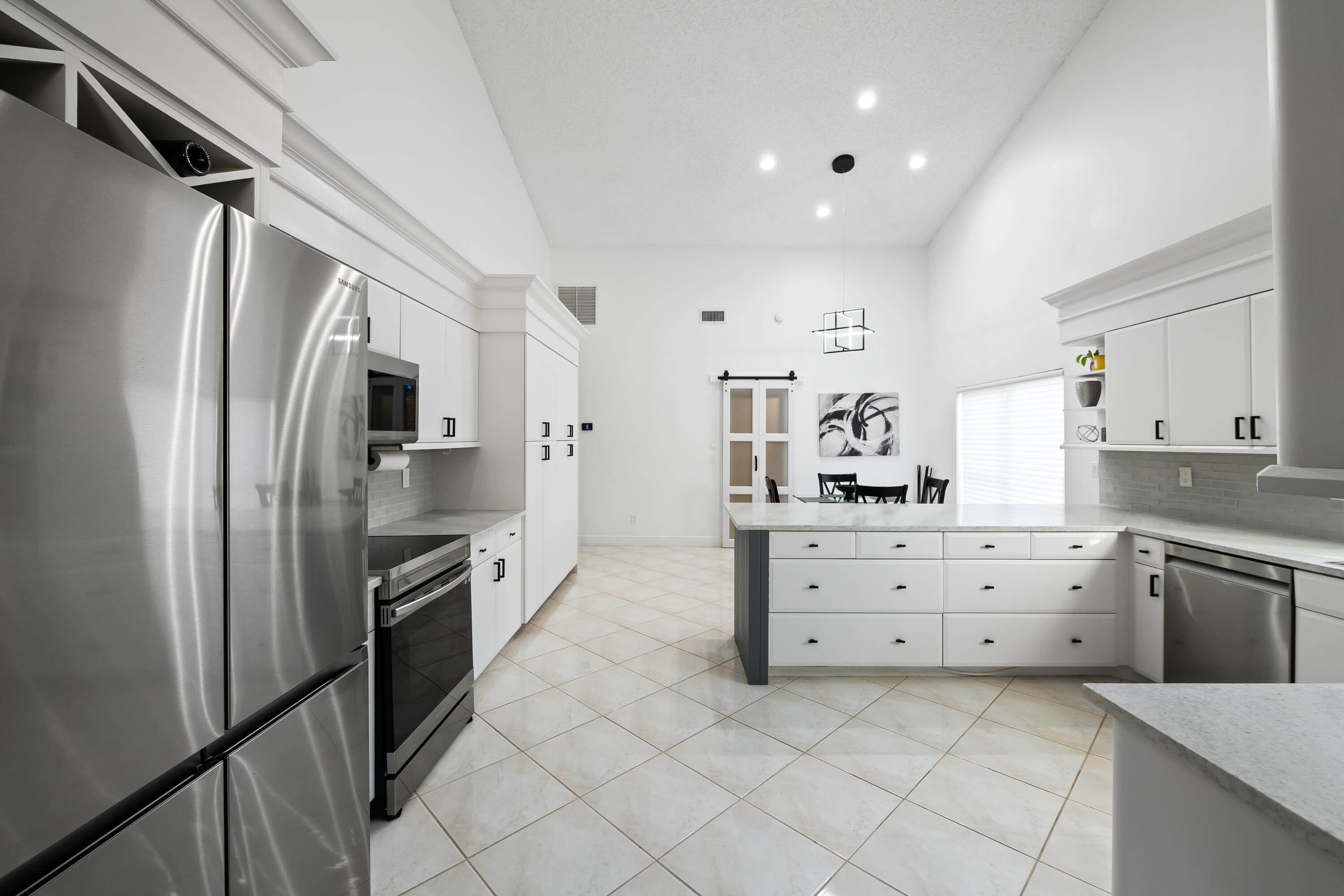 8505 NW 77th, Tamarac FL 33321