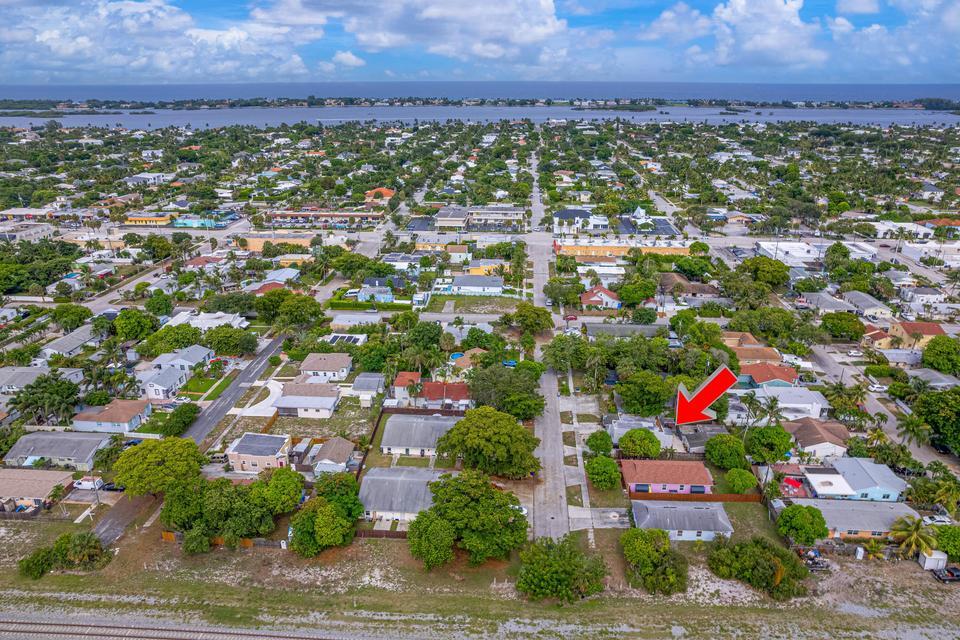 516 Nathan Hale #Unit 1, West Palm Beach FL 33405