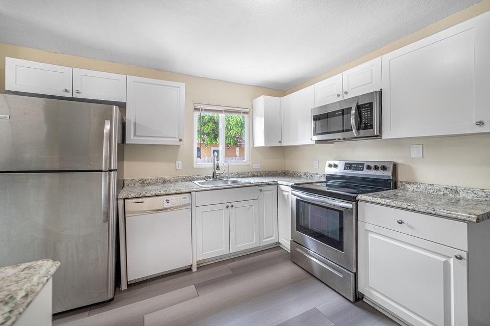 516 Nathan Hale #Unit 1, West Palm Beach FL 33405