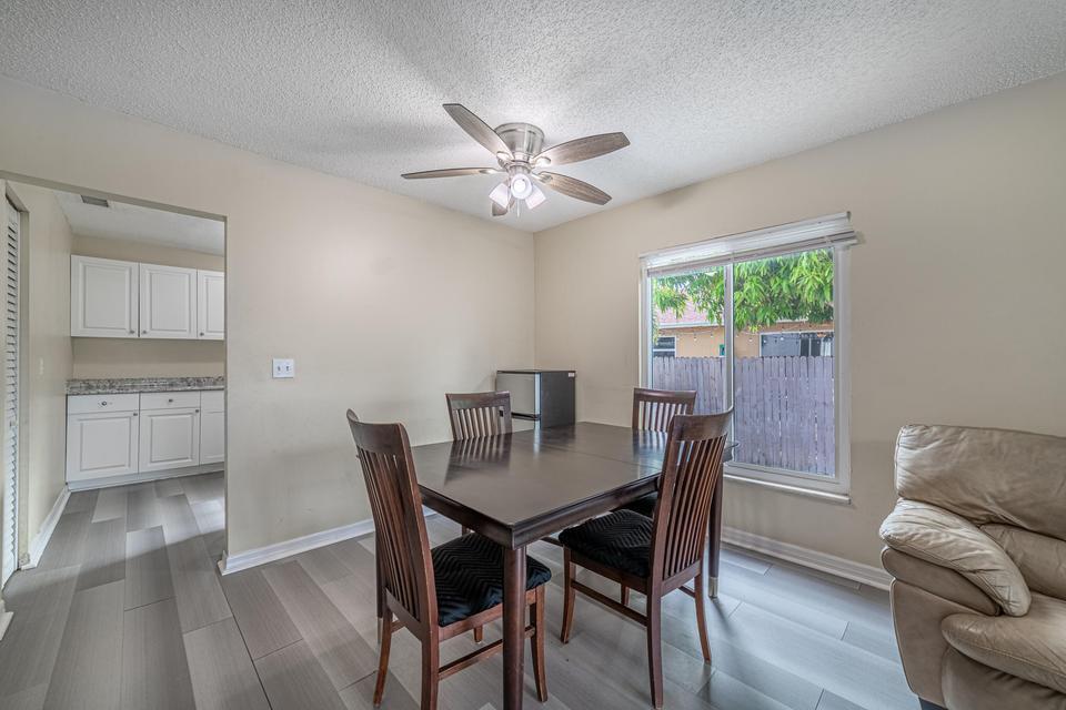 516 Nathan Hale #Unit 1, West Palm Beach FL 33405