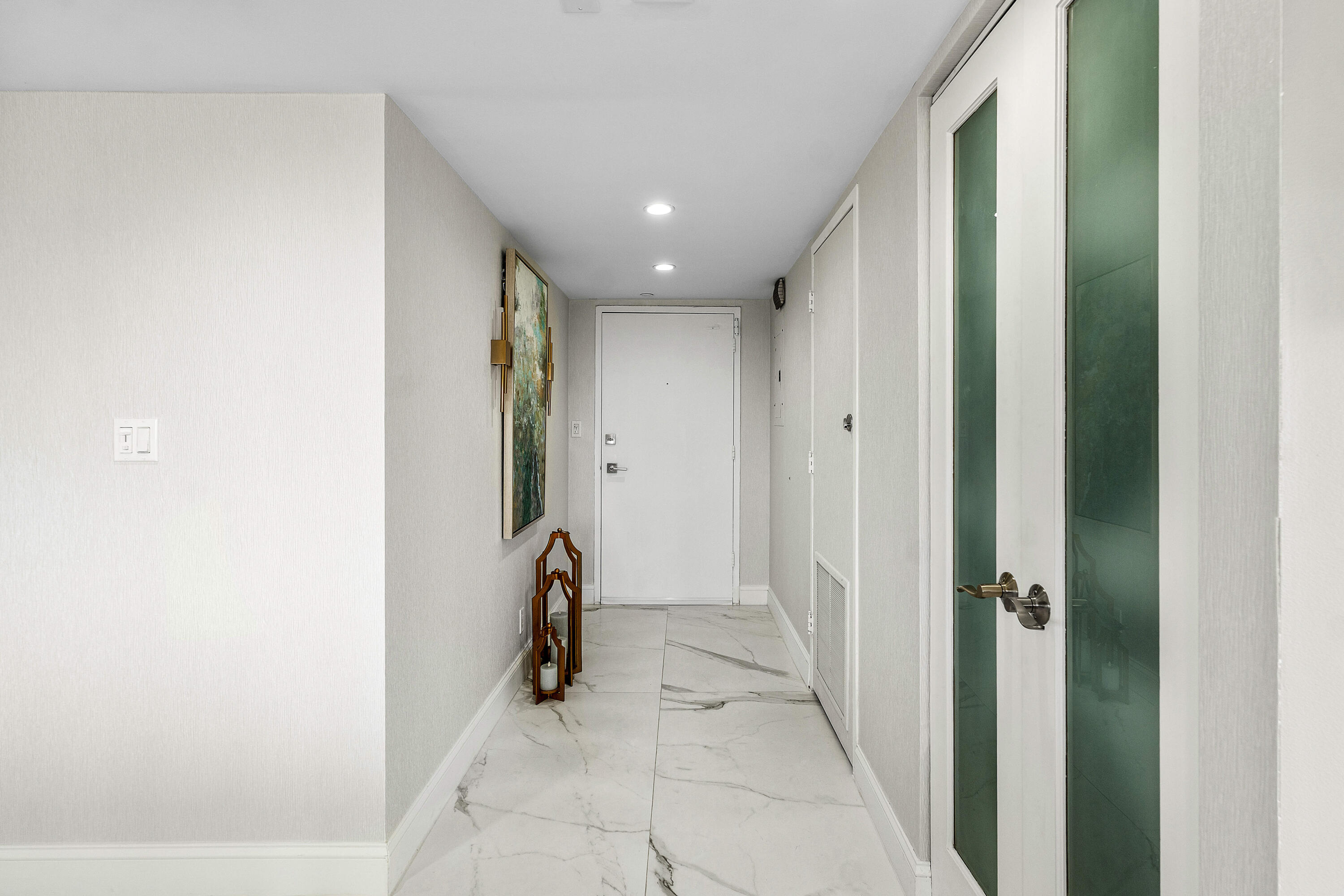 2500 E Las Olas #1901, Fort Lauderdale FL 33301