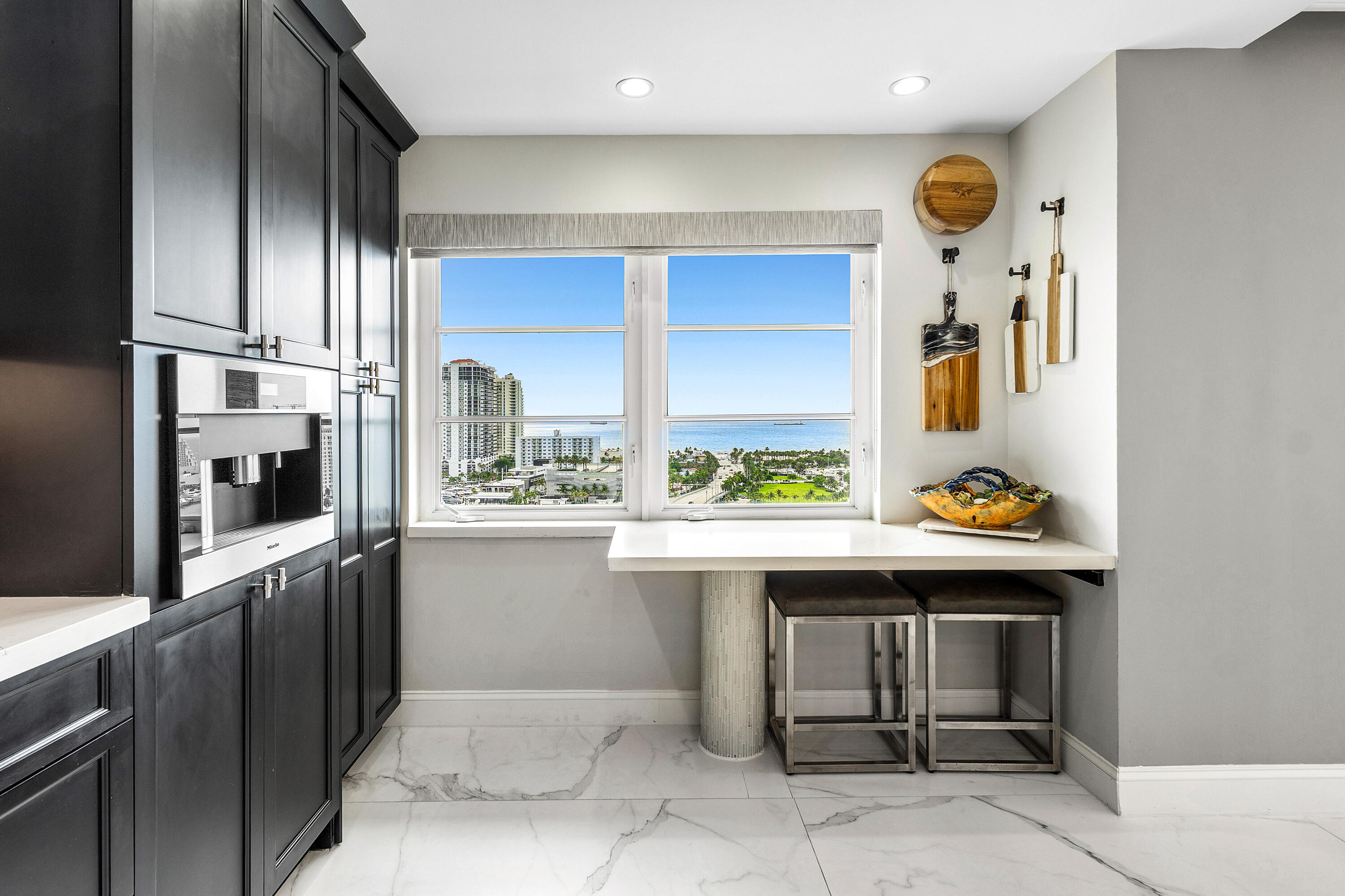 2500 E Las Olas #1901, Fort Lauderdale FL 33301