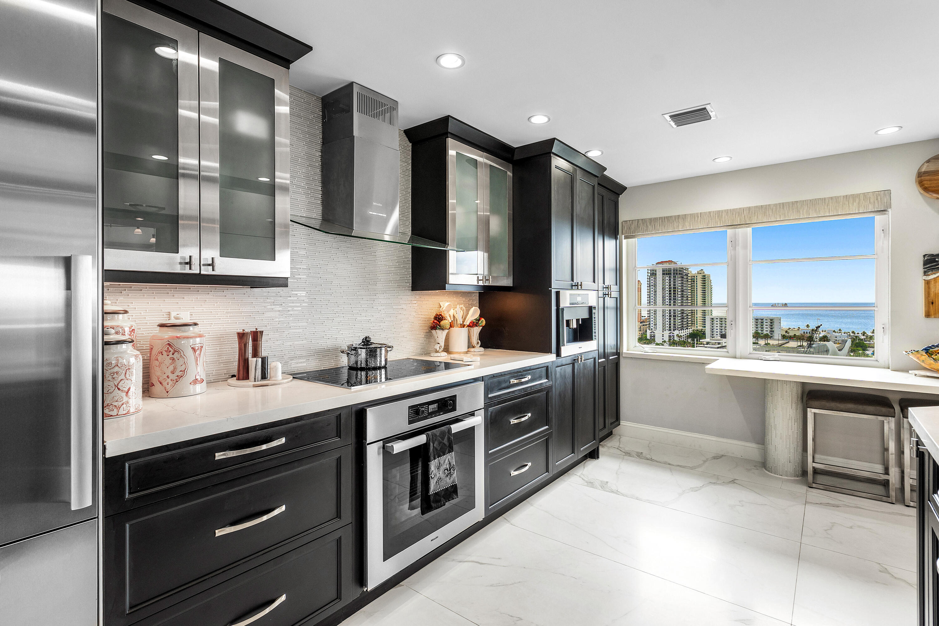 2500 E Las Olas #1901, Fort Lauderdale FL 33301
