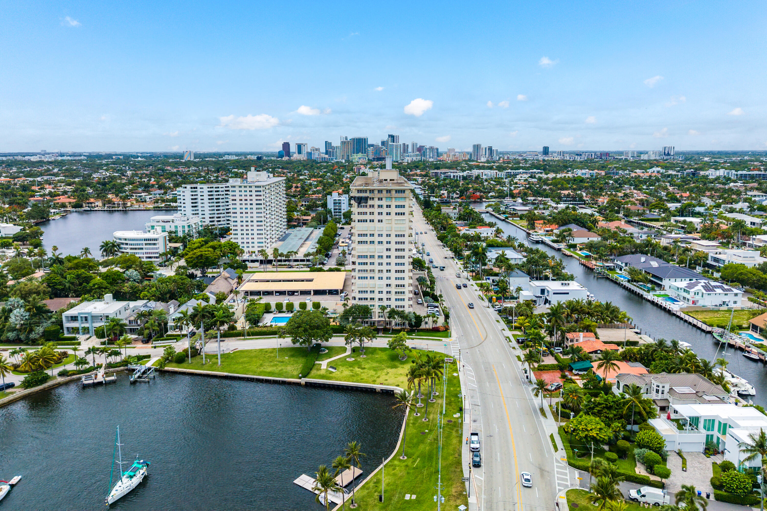 2500 E Las Olas #1901, Fort Lauderdale FL 33301