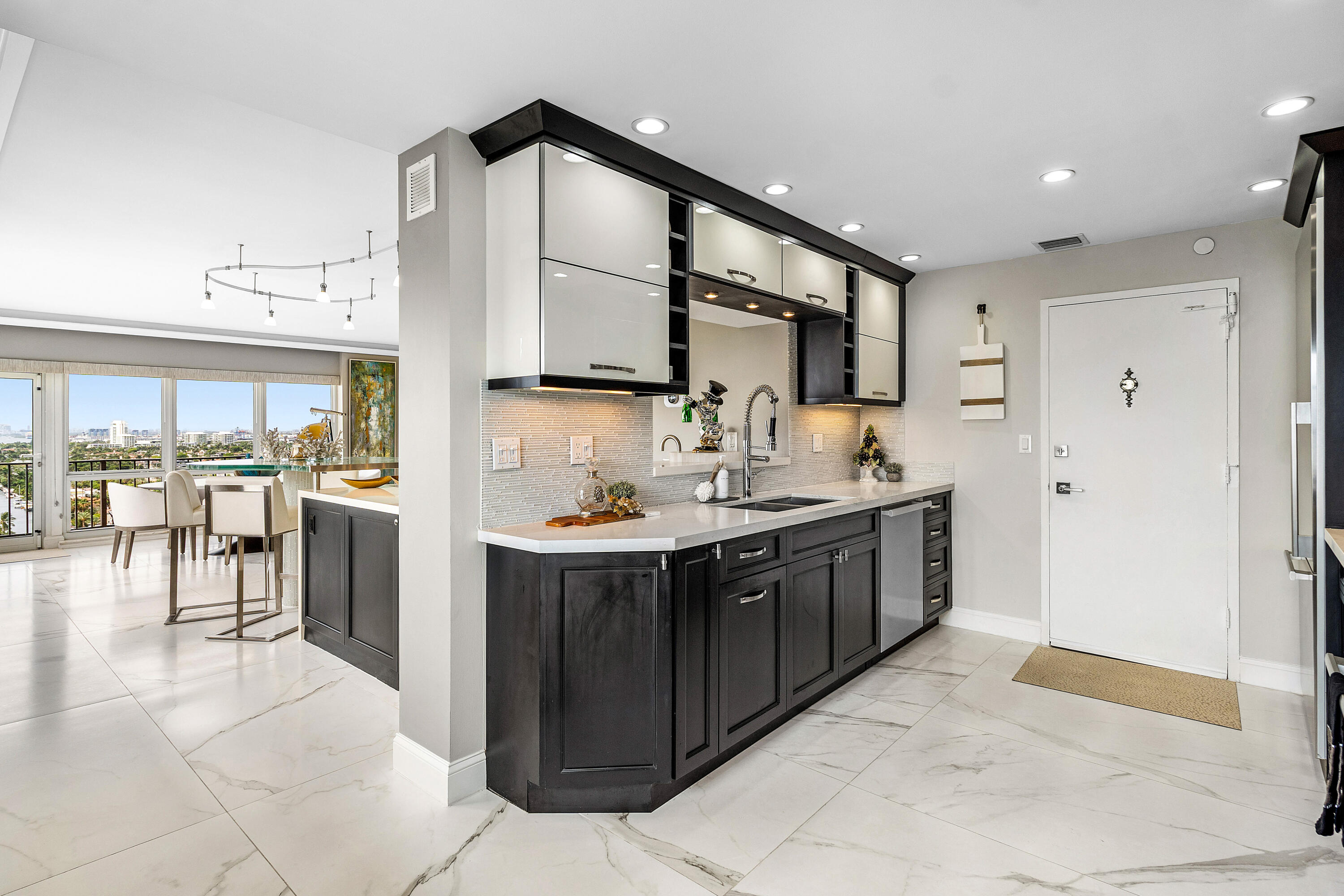 2500 E Las Olas #1901, Fort Lauderdale FL 33301