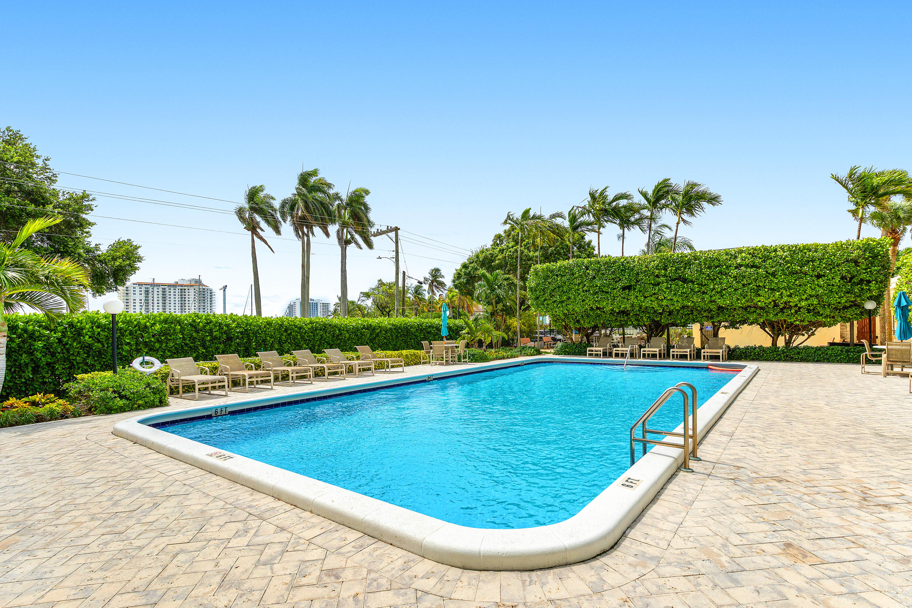 2500 E Las Olas #1901, Fort Lauderdale FL 33301