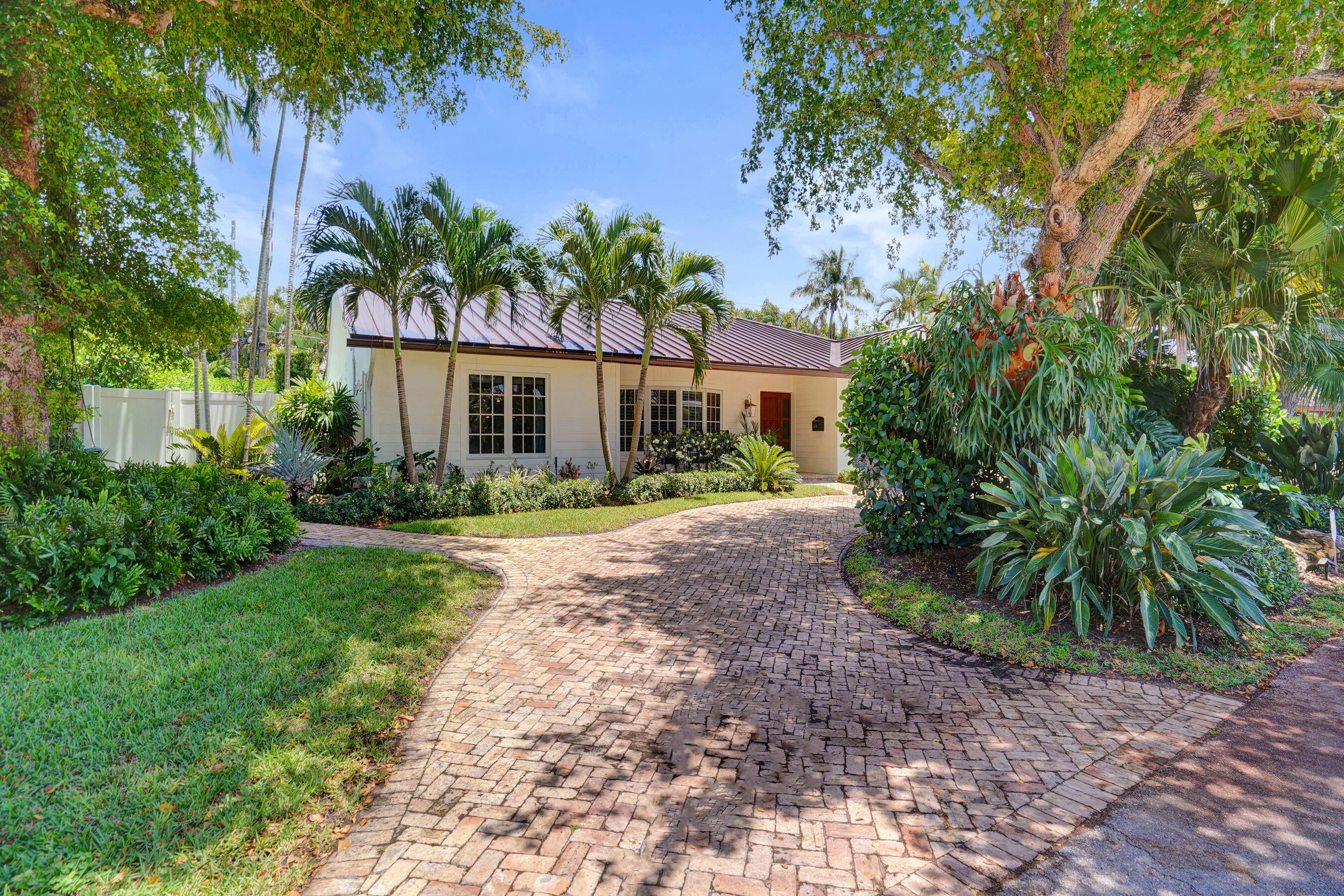 2749 NE 35th, Fort Lauderdale FL 33308