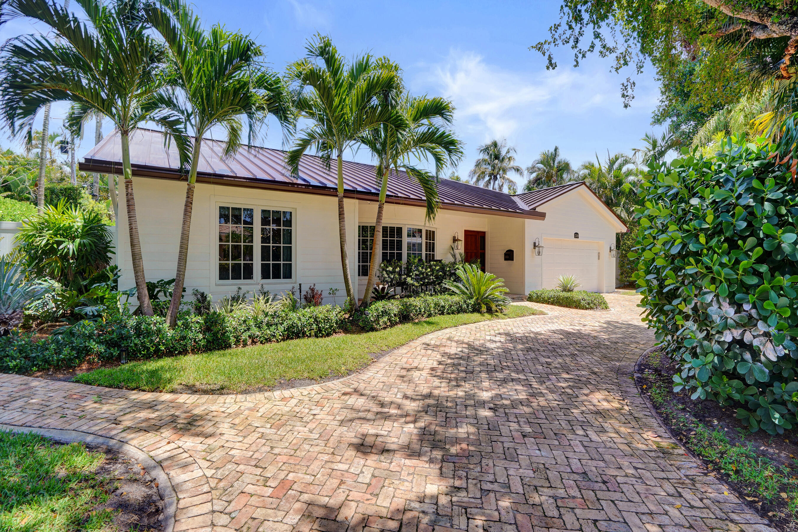2749 NE 35th, Fort Lauderdale FL 33308