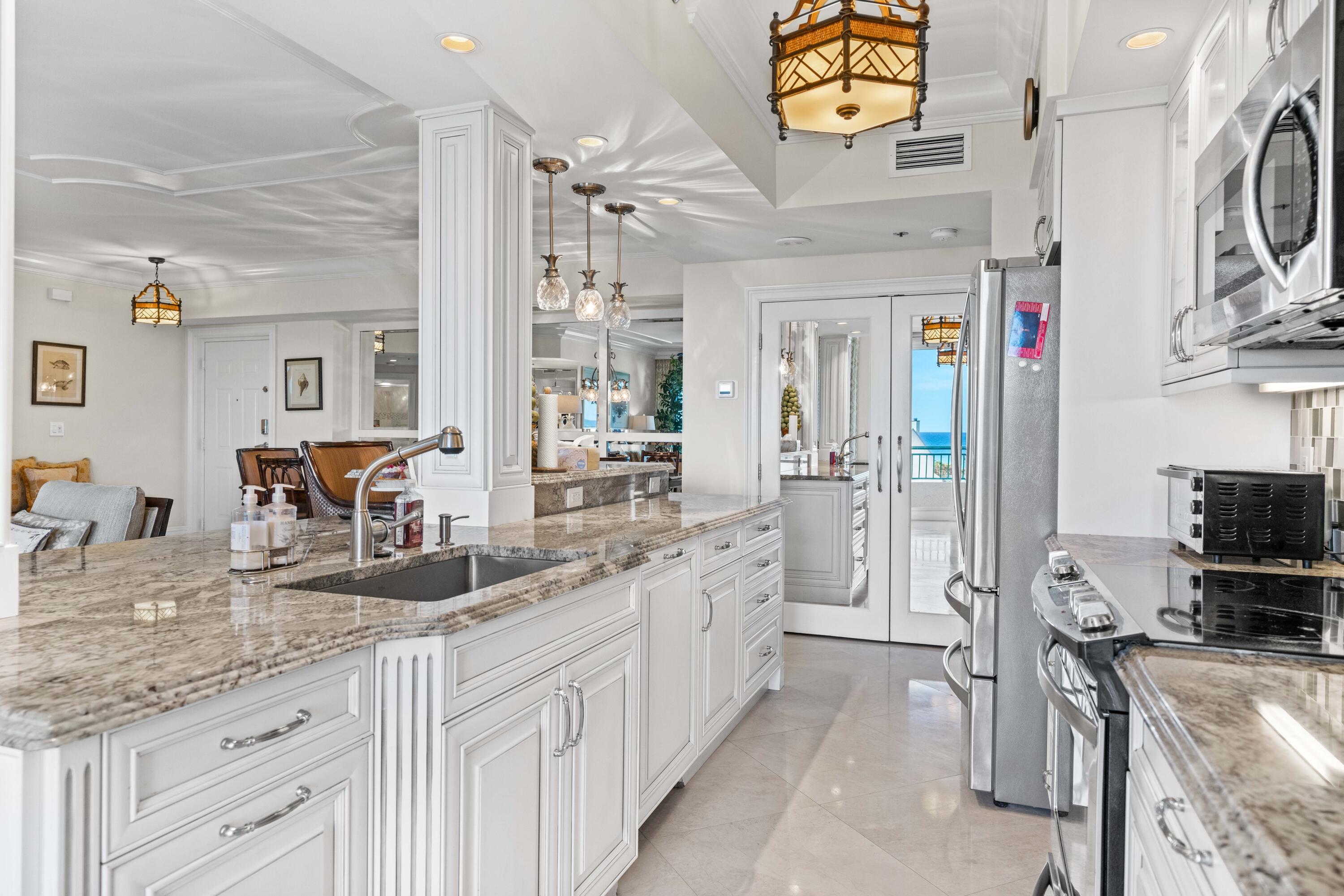 2000 S Highway A1a #406, Jupiter FL 33477